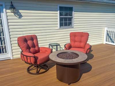 O.W. Lee Fire Pit Set