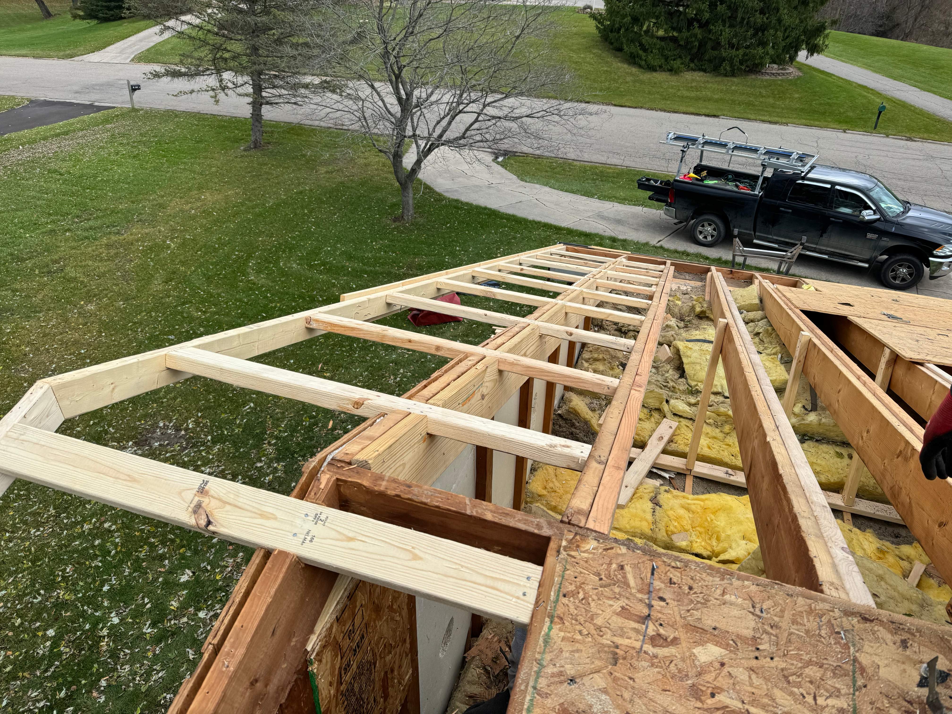 Residential Roofing Installation using Certainteed Landmark ClimateFlex by GRACCO