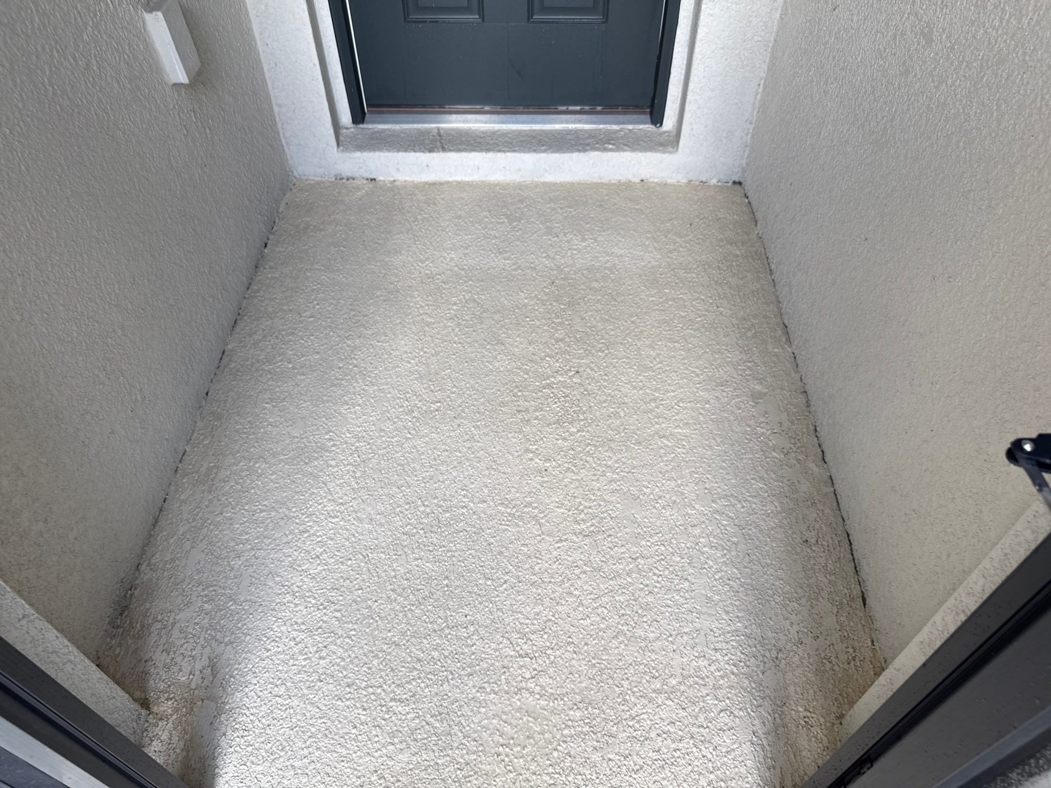 House Wash, Lanai Cleaning & Driveway Washing | Willow Walk Palmetto FL by Sunshine AquaWash