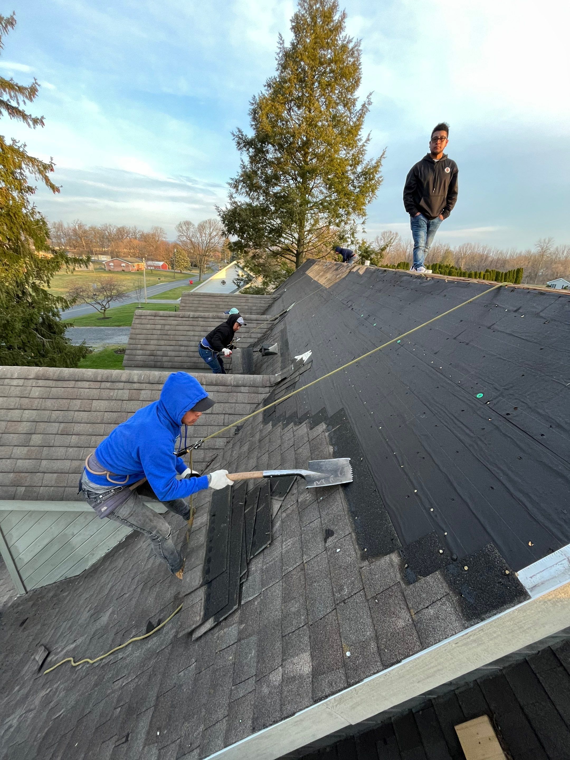 Cedar Falls Gaf roofing installation by Teflon Roofing