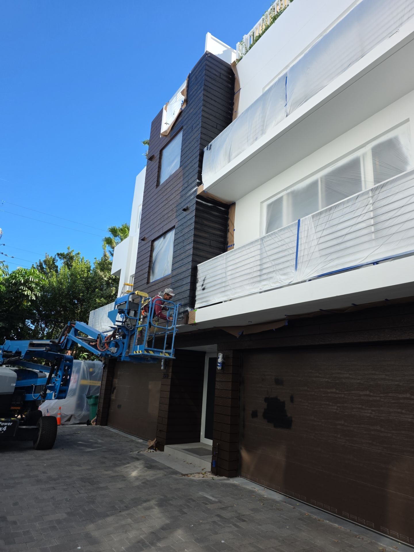 Fort Lauderdale Town Homes Exterior Painting by John “The Greek” Painting