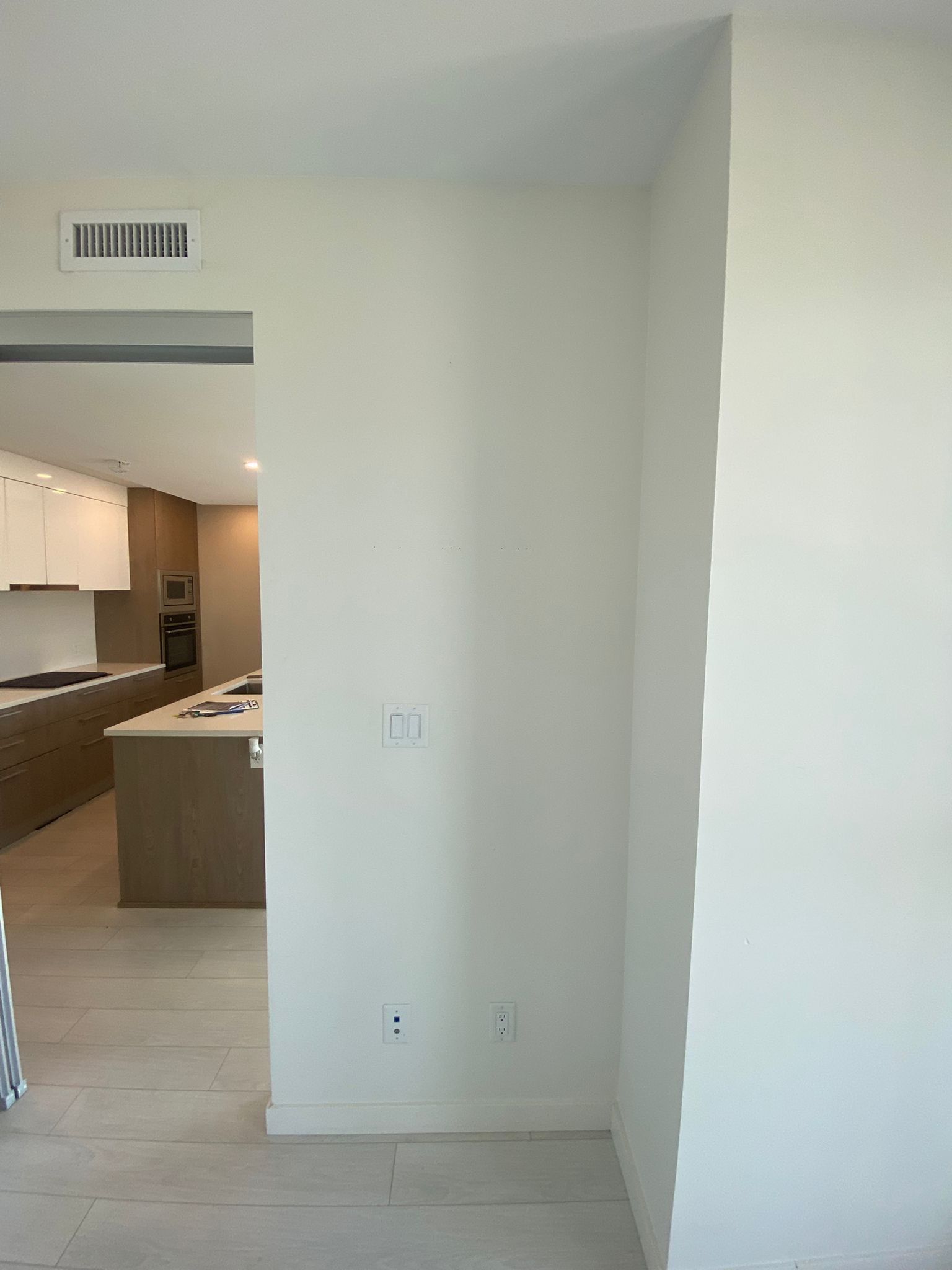 Moveout Repair - Sycamore-The Independent Tower by YVR Construction Group