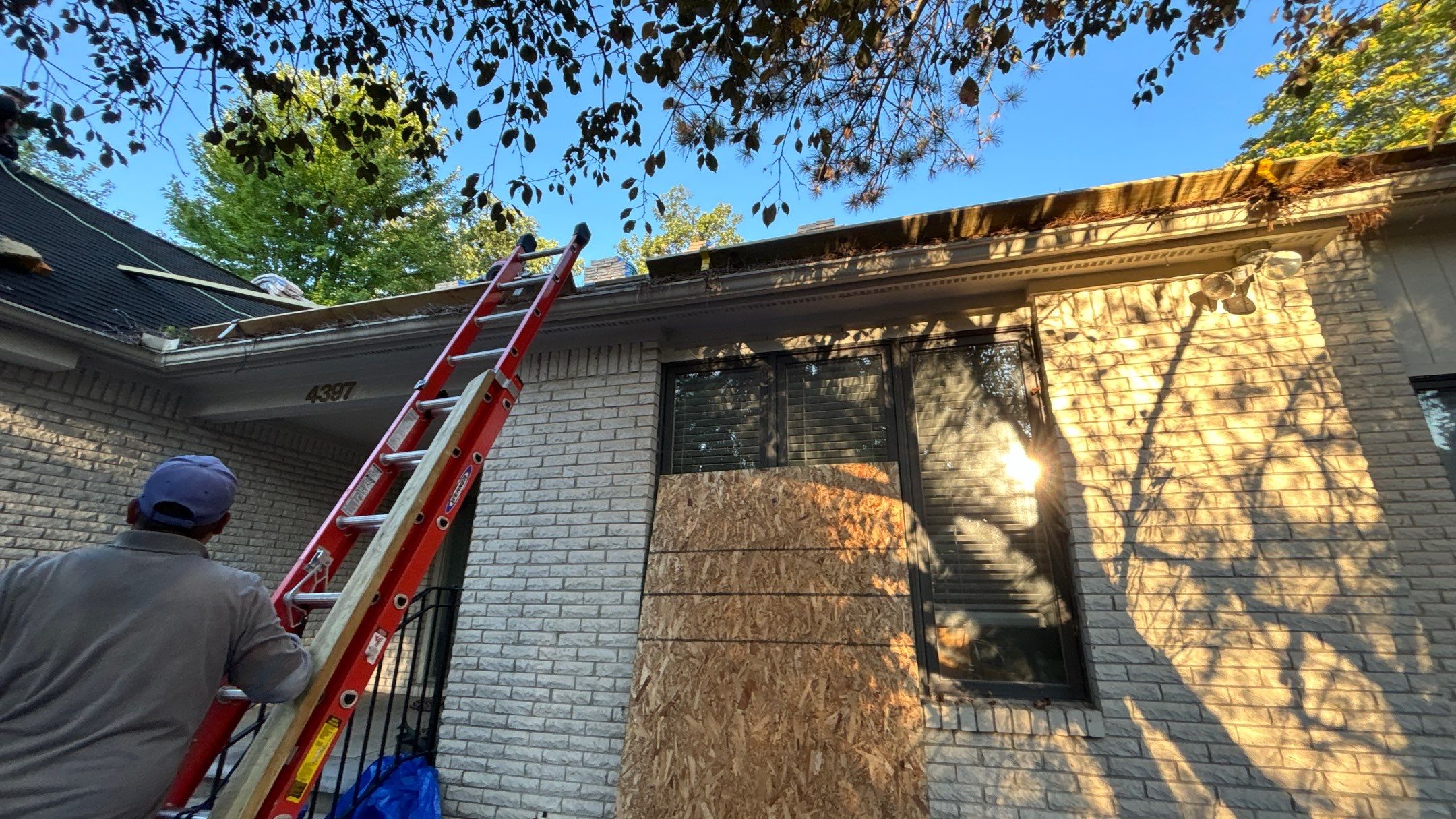 Roof Replacement using CertainTeed Landmark Weathered Wood by 180 Contractors
