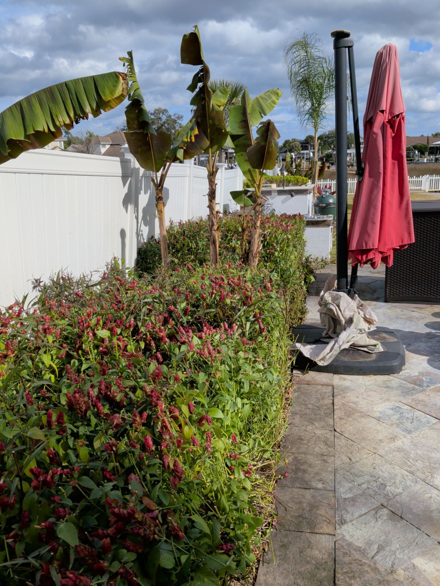Flower Bed & Property Cleanup San Pablo area — Jacksonville Beaches, FL by Harmoni Home Services