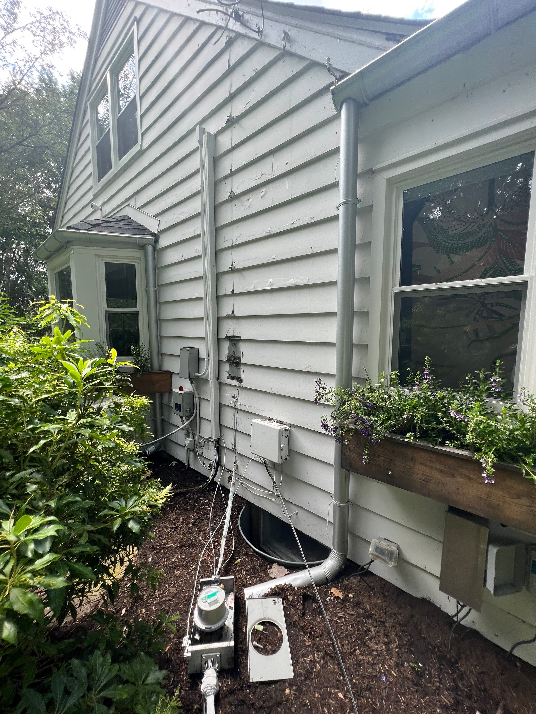 200A Service Installation by Staybright Electric