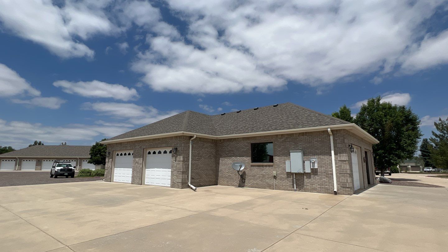 Residential Roofing Installation using Owens Corning TruDefinition - Driftwood  by A to Z Roofing