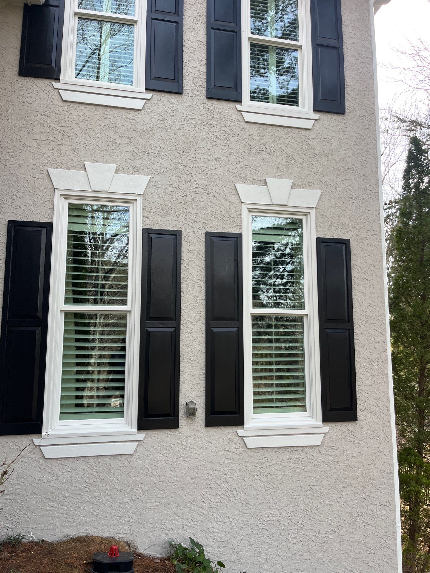 Stucco and Siding Exterior Painting using Sherwin Williams SuperPaint by Nelson Exteriors 