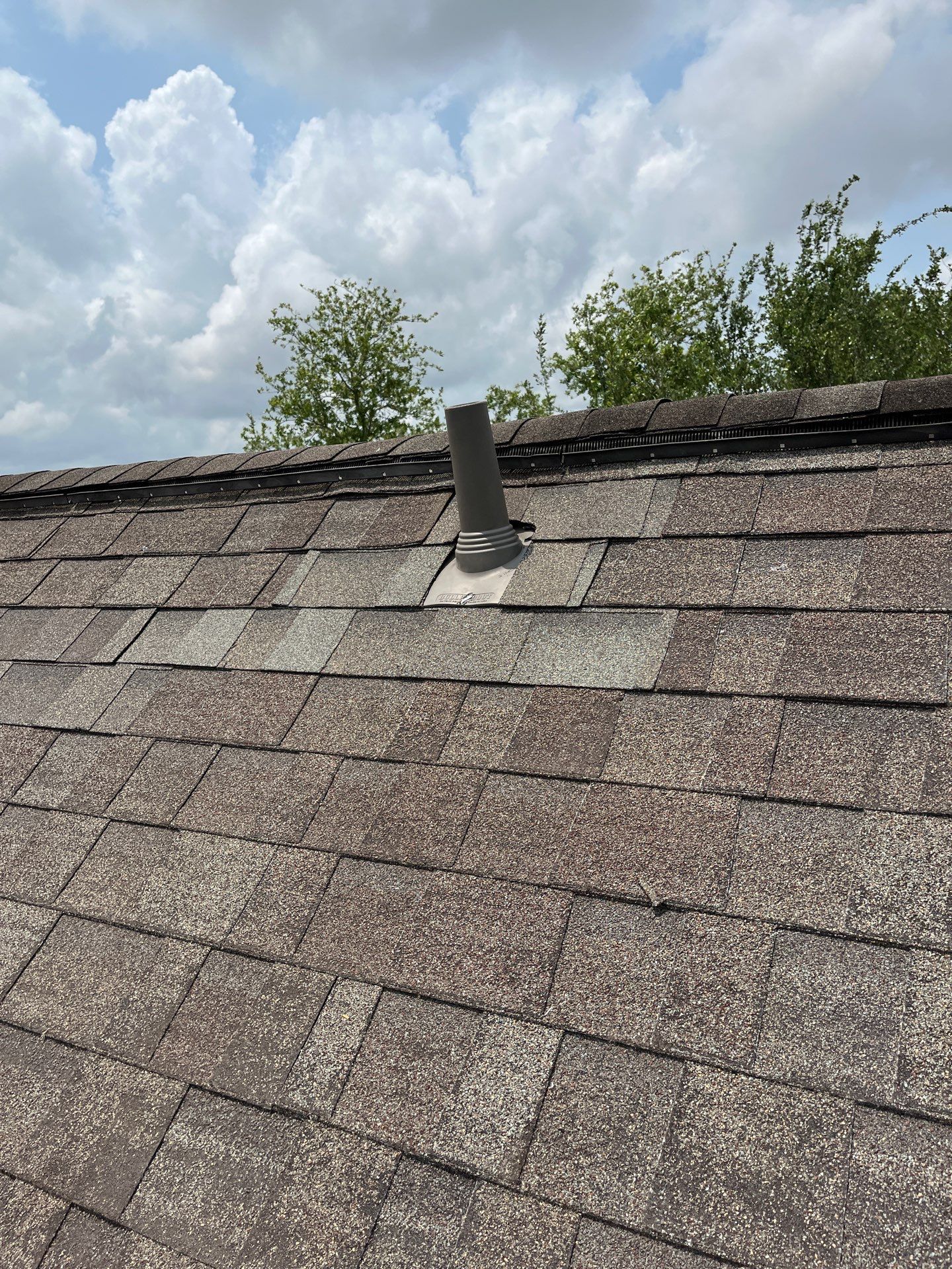 Hail Damage using Owen's Corning Duration (Lifetime) Shingles by Roof Repair Company