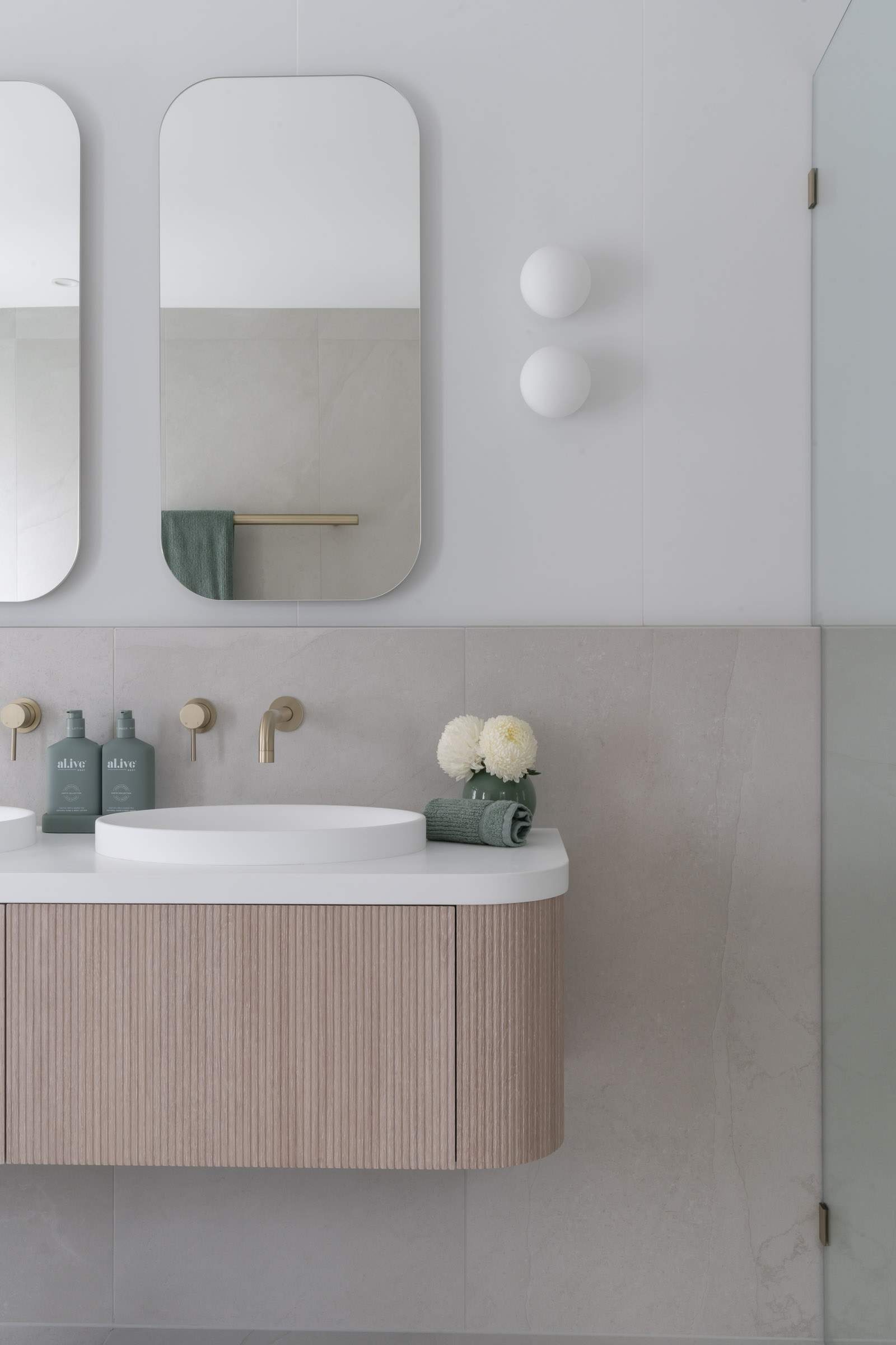 Jerrabomberra Project by Re-seal Bathrooms