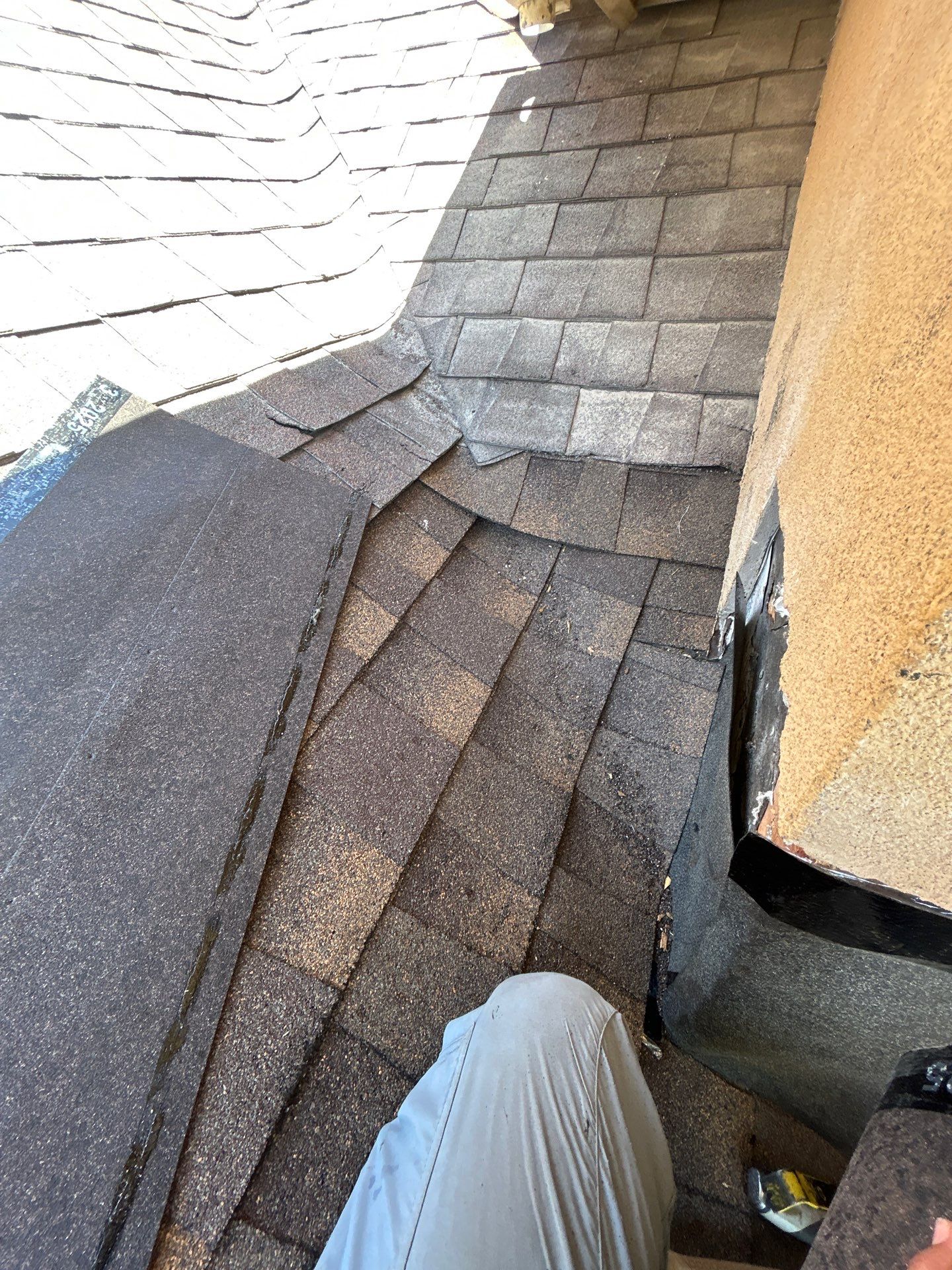 Stucco Problems in Paradise  by Bayfront Roofing and Construction