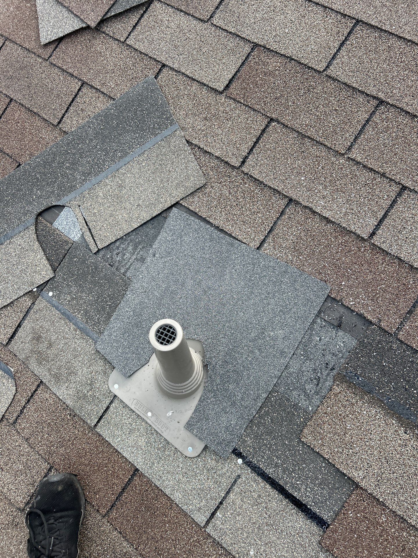 Hail Damage using Owen's Corning Duration (Lifetime) Shingles by Roof Repair Company