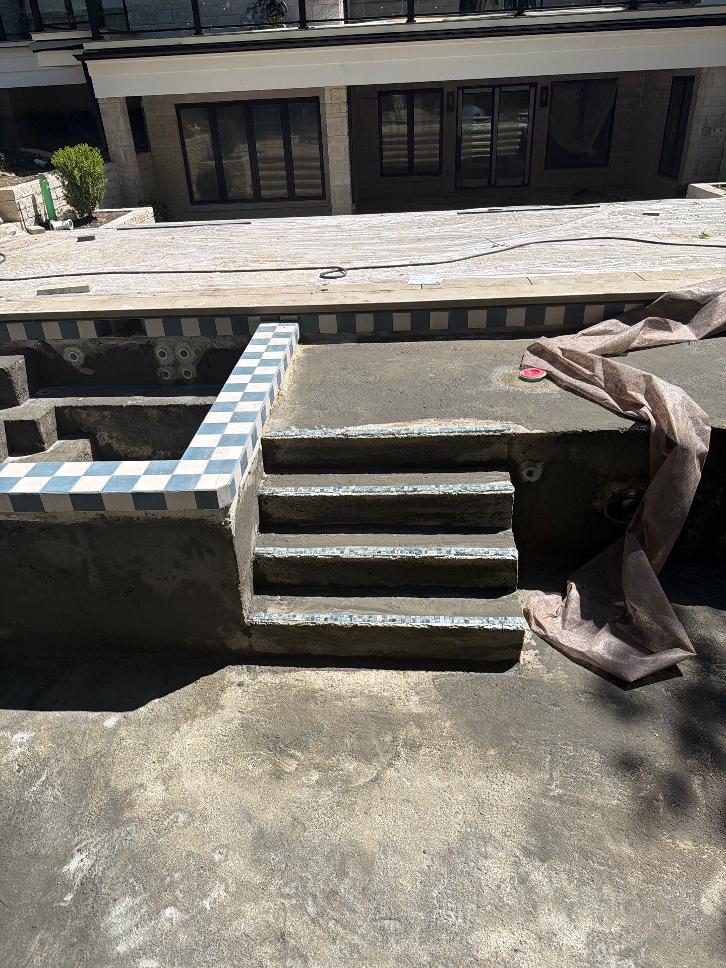 Platino Checkered Tile by North Shore Pool & Spa
