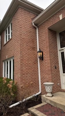 Turtle Shell gutter protection installation in St. Charles, IL 60174, photograph 5
