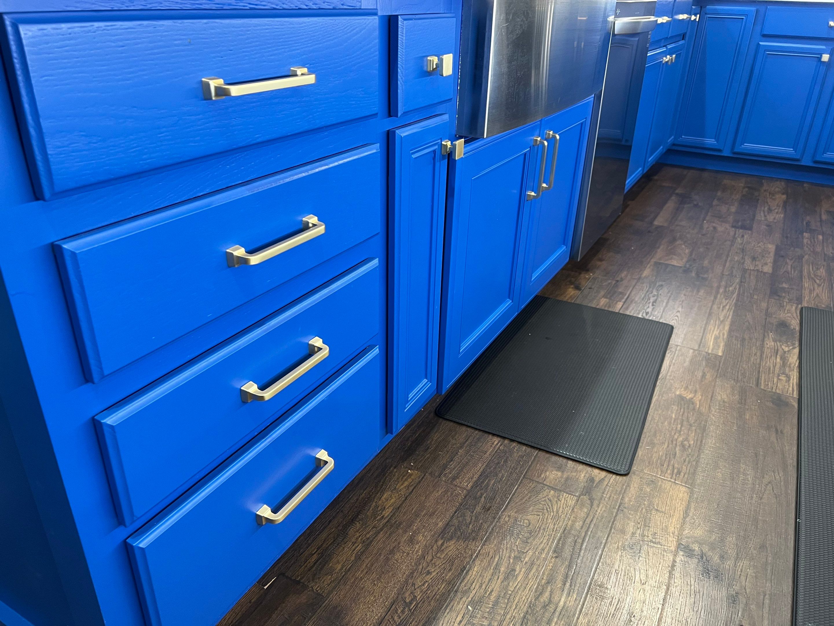 Kitchen Cabinet Painting by GLSpainters