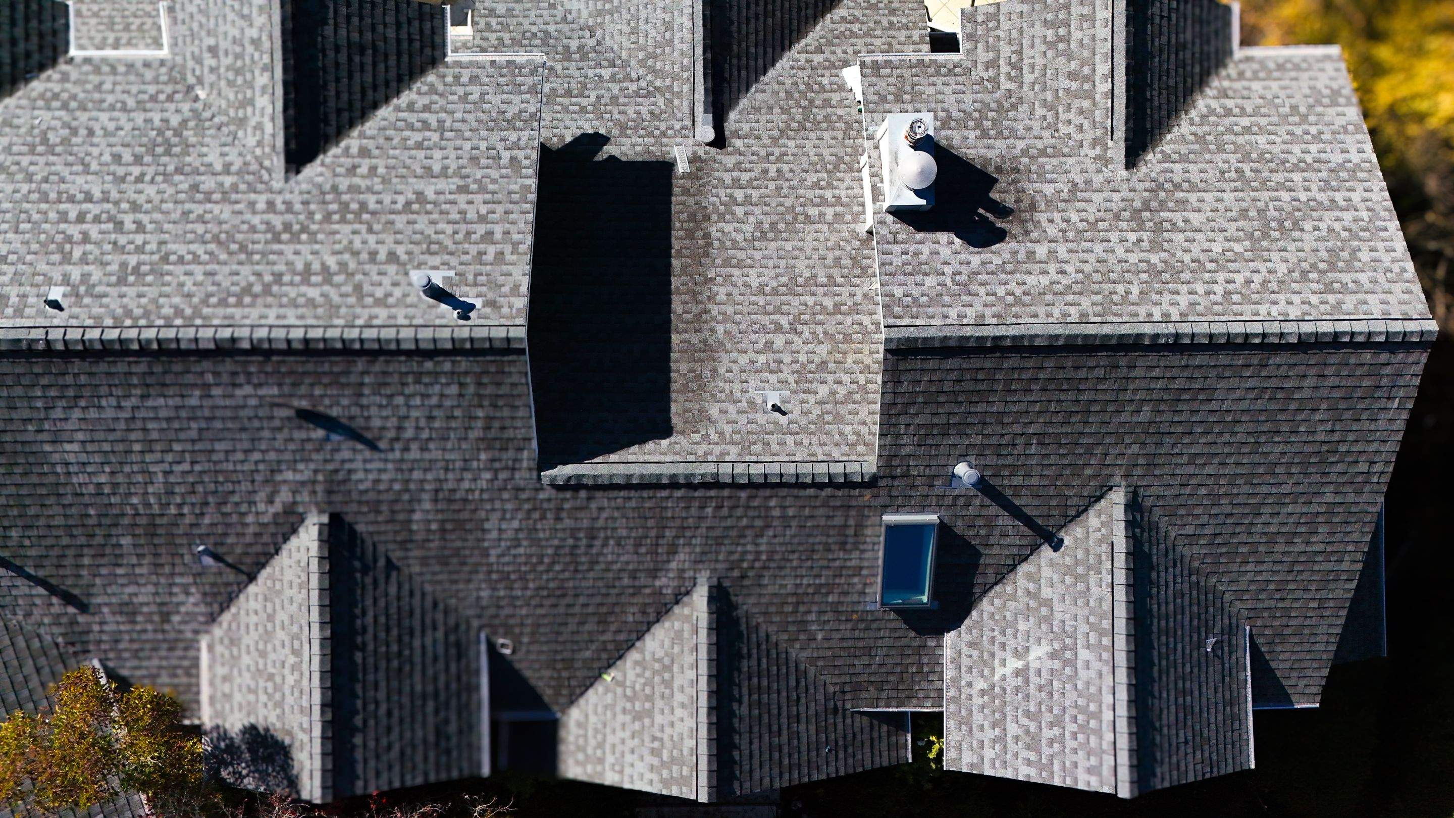 Residential Remodel using GAF Timberline HDZ RS by Sustainable Living Builders, Inc.