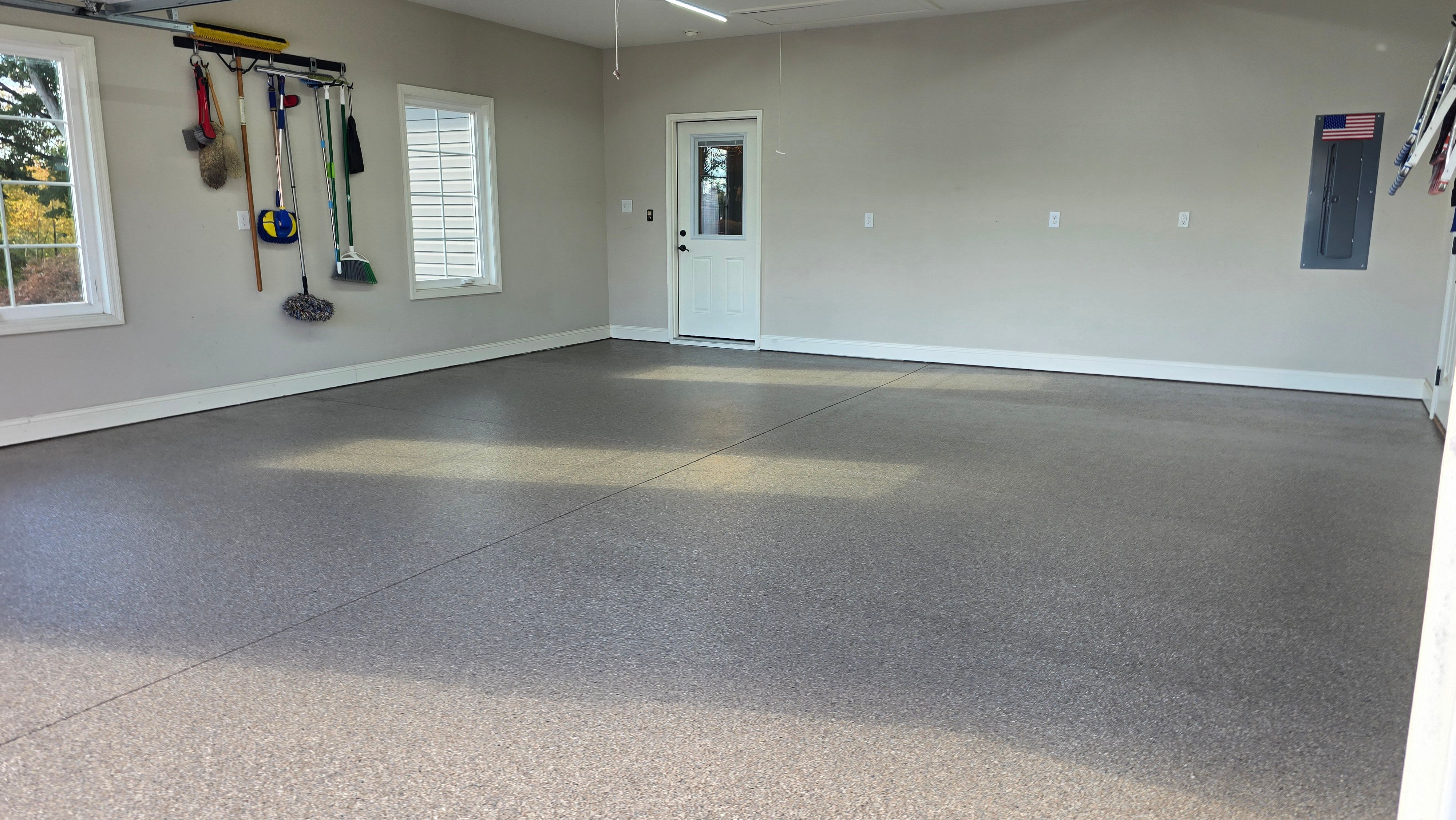 Garage using Obsidian by Elite Floor Solutions