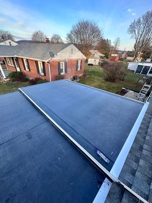 Epdm rubber roof using Versico .060