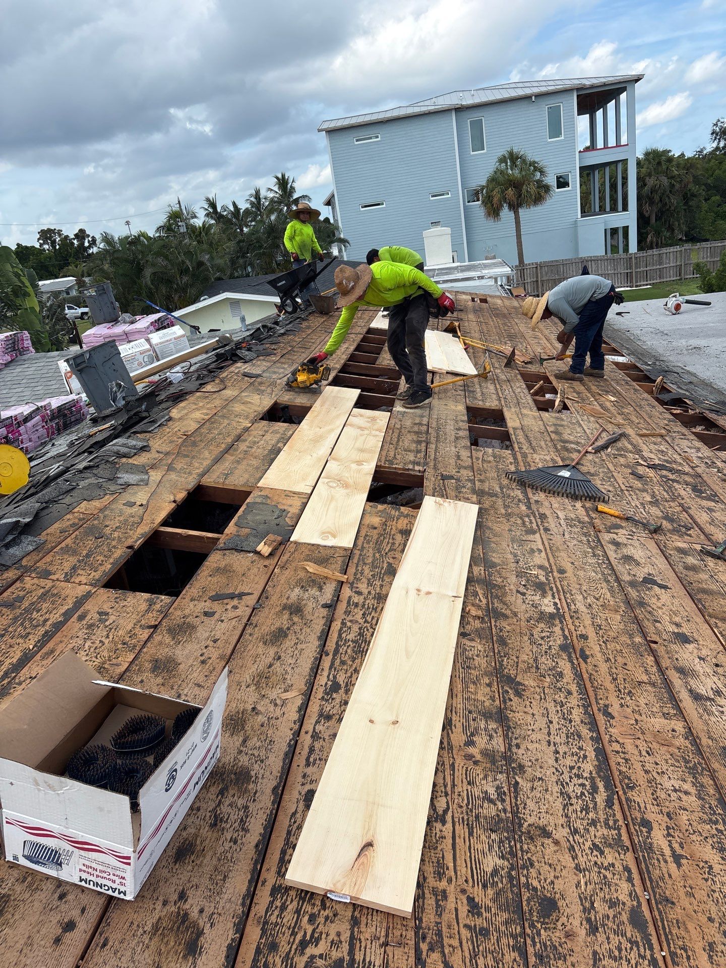 Project in St. Petersburg 33705 by Mitchell Roofing Company LLC 