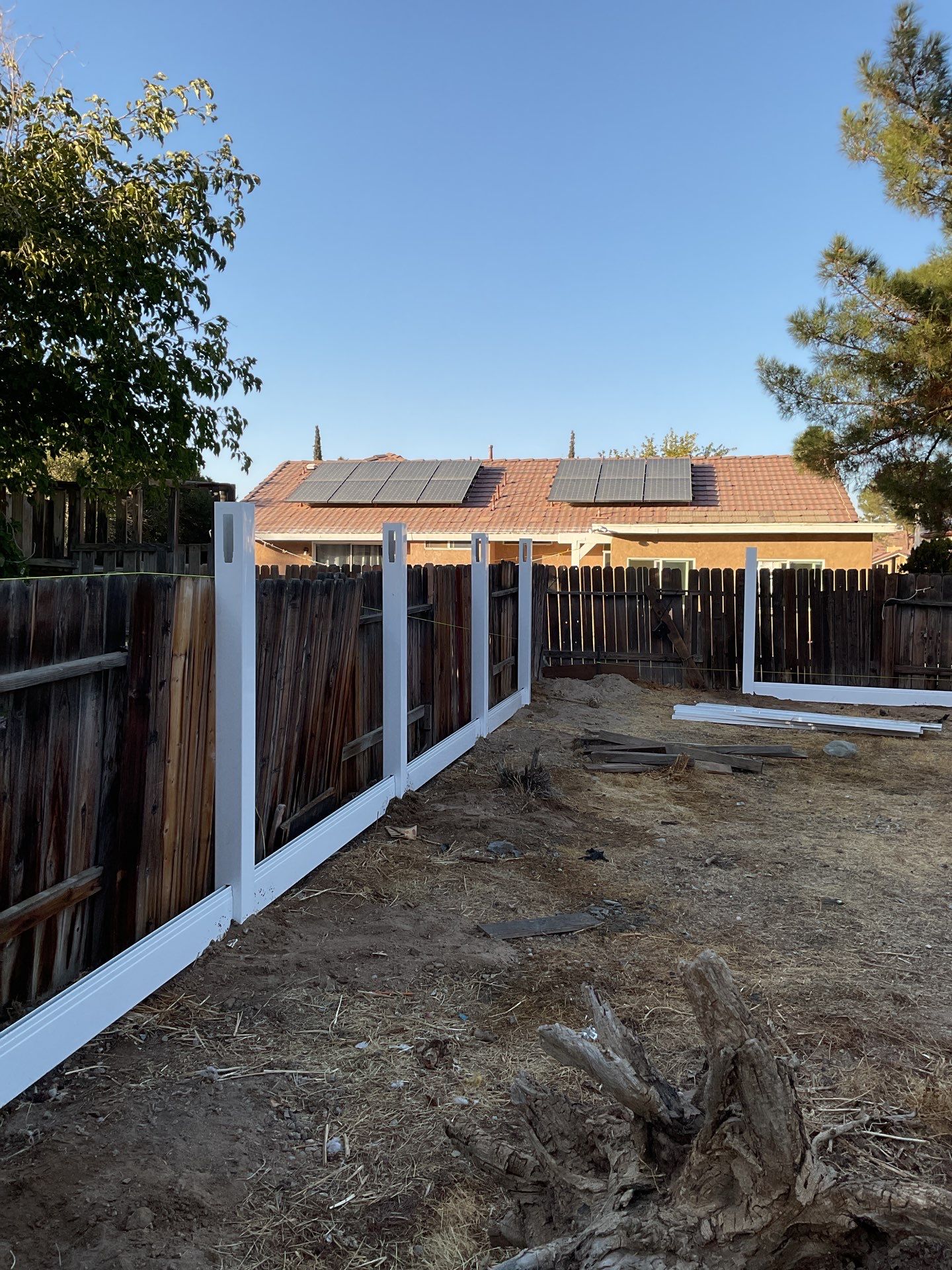 Fence Installation using Vinyl by Fence Guys Inc.