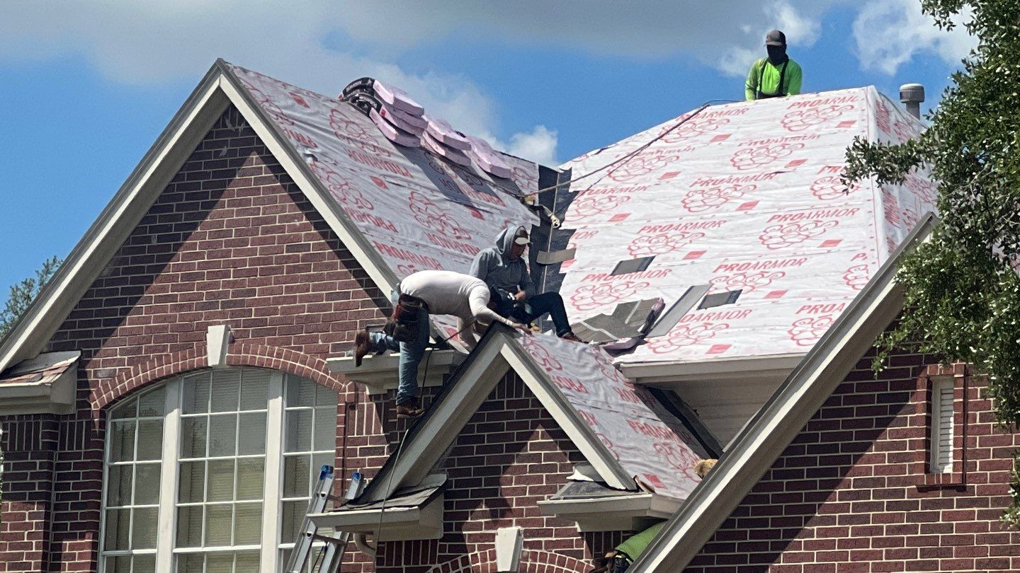 Residential Roofing Installation using Owen's Corning Duration (Lifetime) Shingles by Roof Repair Company