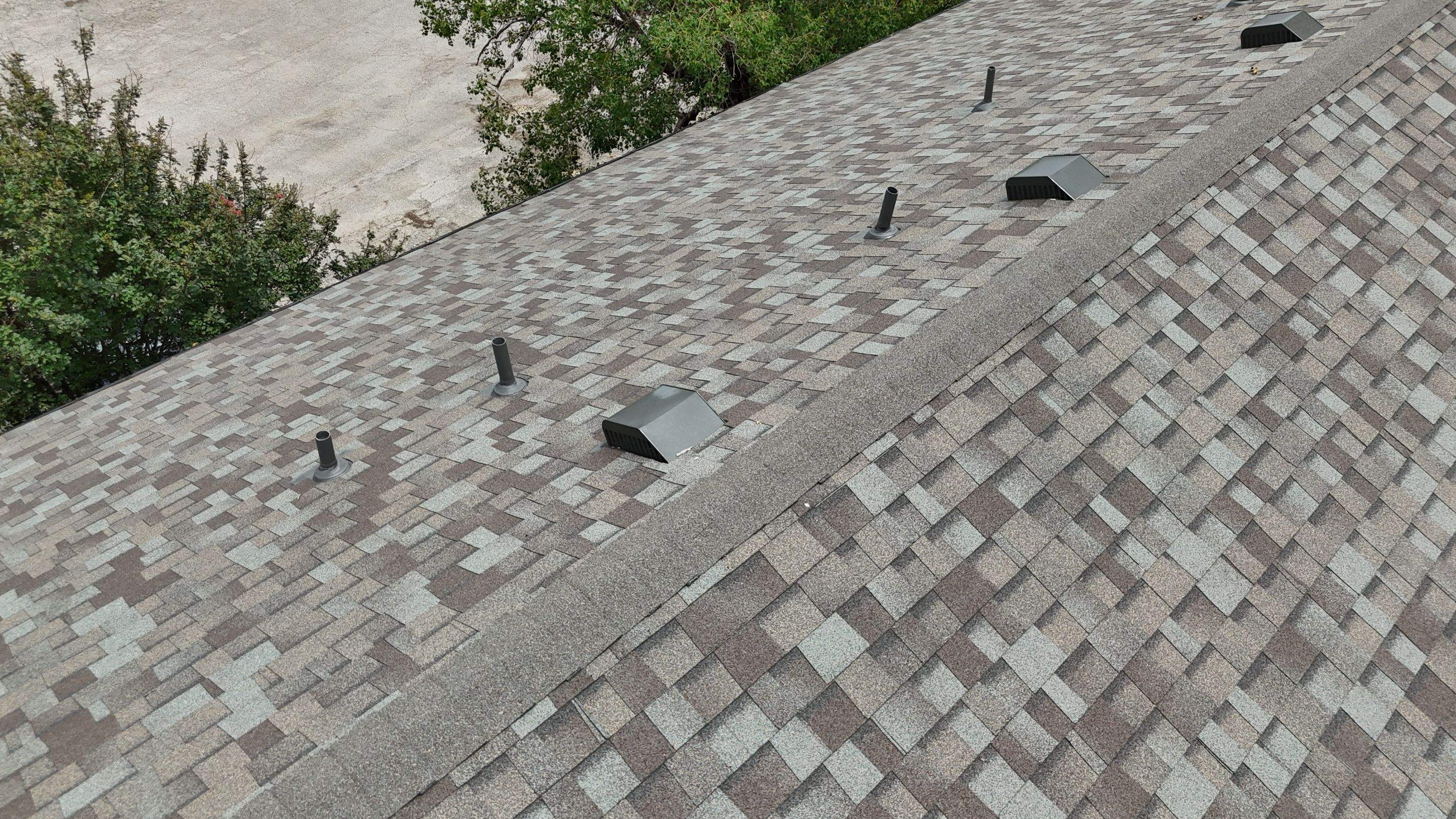 Driftwood - Owens Corning TruDefinition Duration by RoofsOnly.com