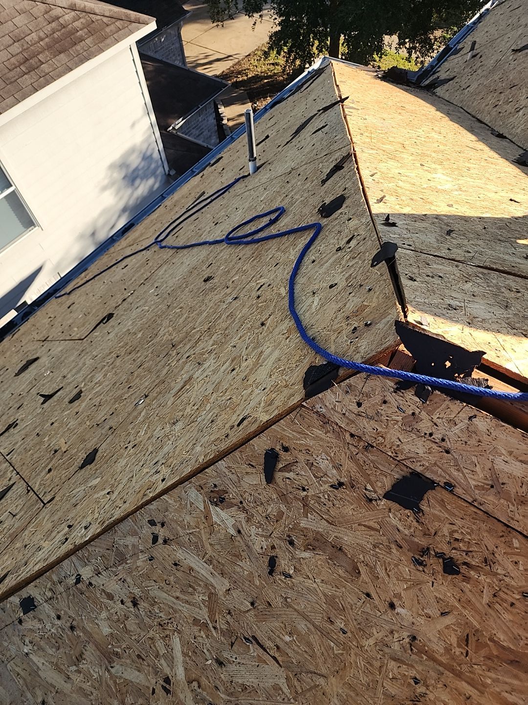 Residential Roofing Installation using Owen's Corning Duration (Lifetime) Shingles by Roof Repair Company