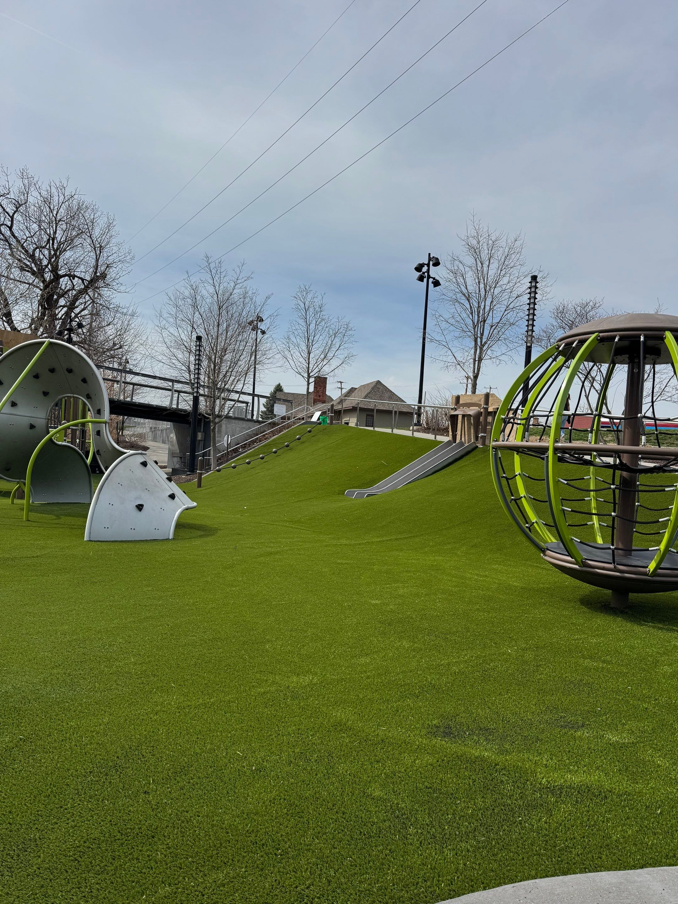 Promenade Park by ForeverLawn NEIN/INDY