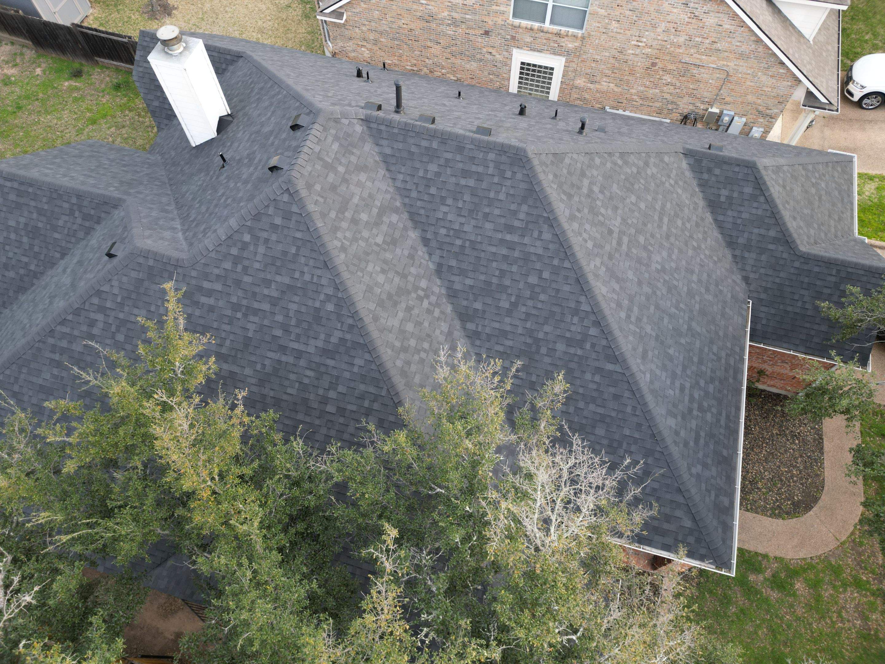 Onyx Black - Owens Corning TruDefinition Duration by RoofsOnly.com