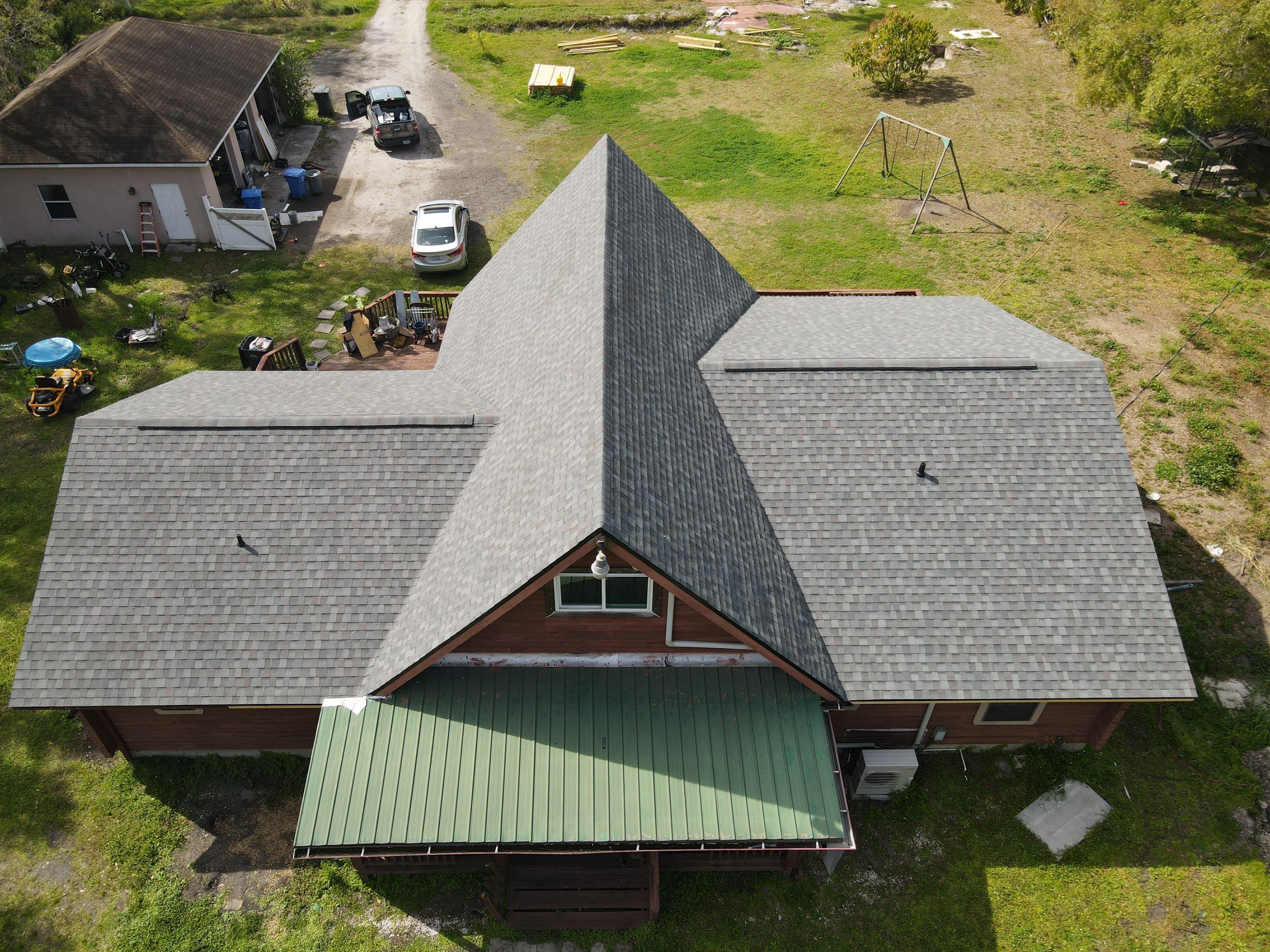 Roof Replacement in Wimauma FL by Steadfast Roofing 