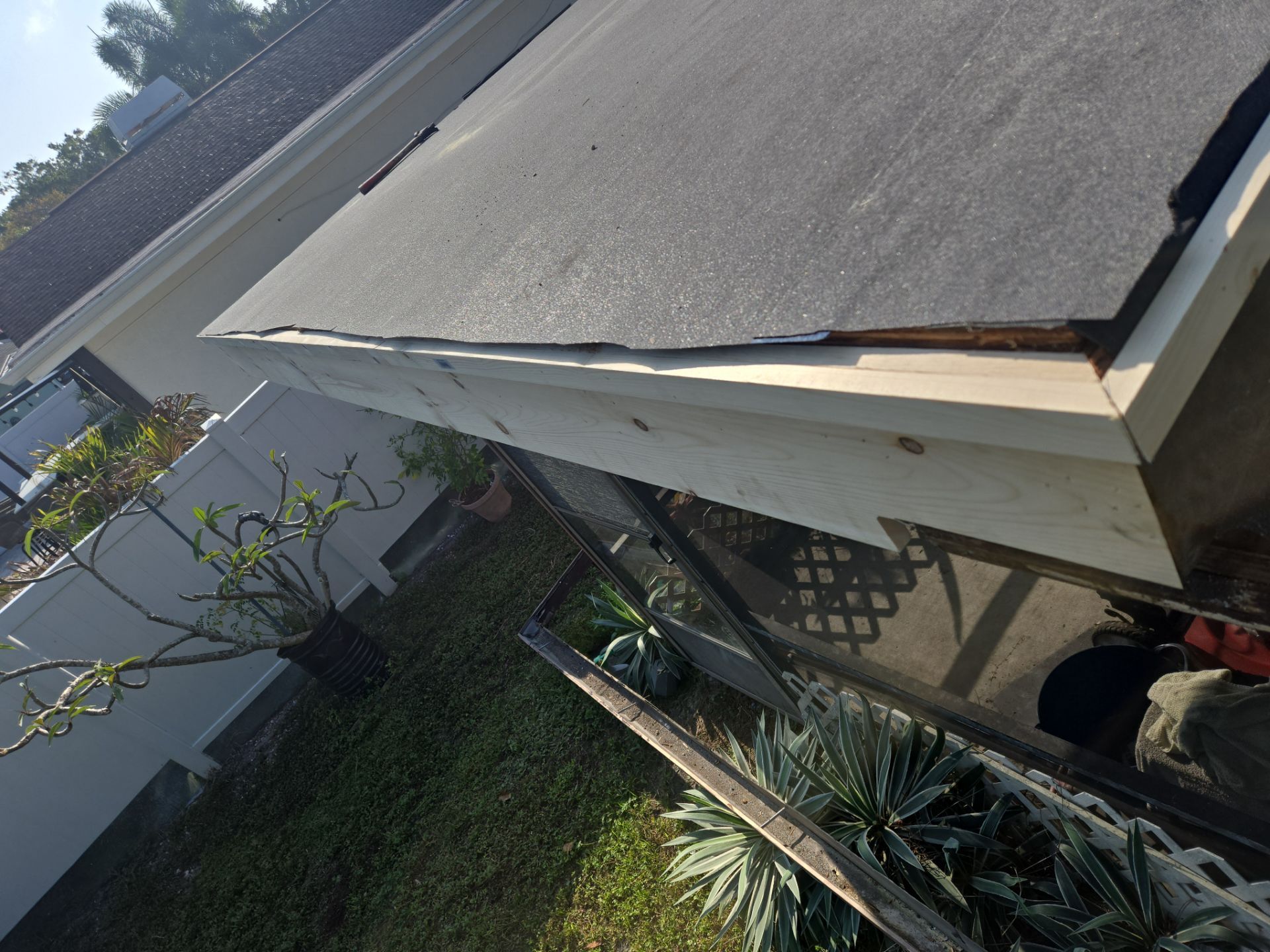 Project in Largo 33773 by Mitchell Roofing Company LLC 