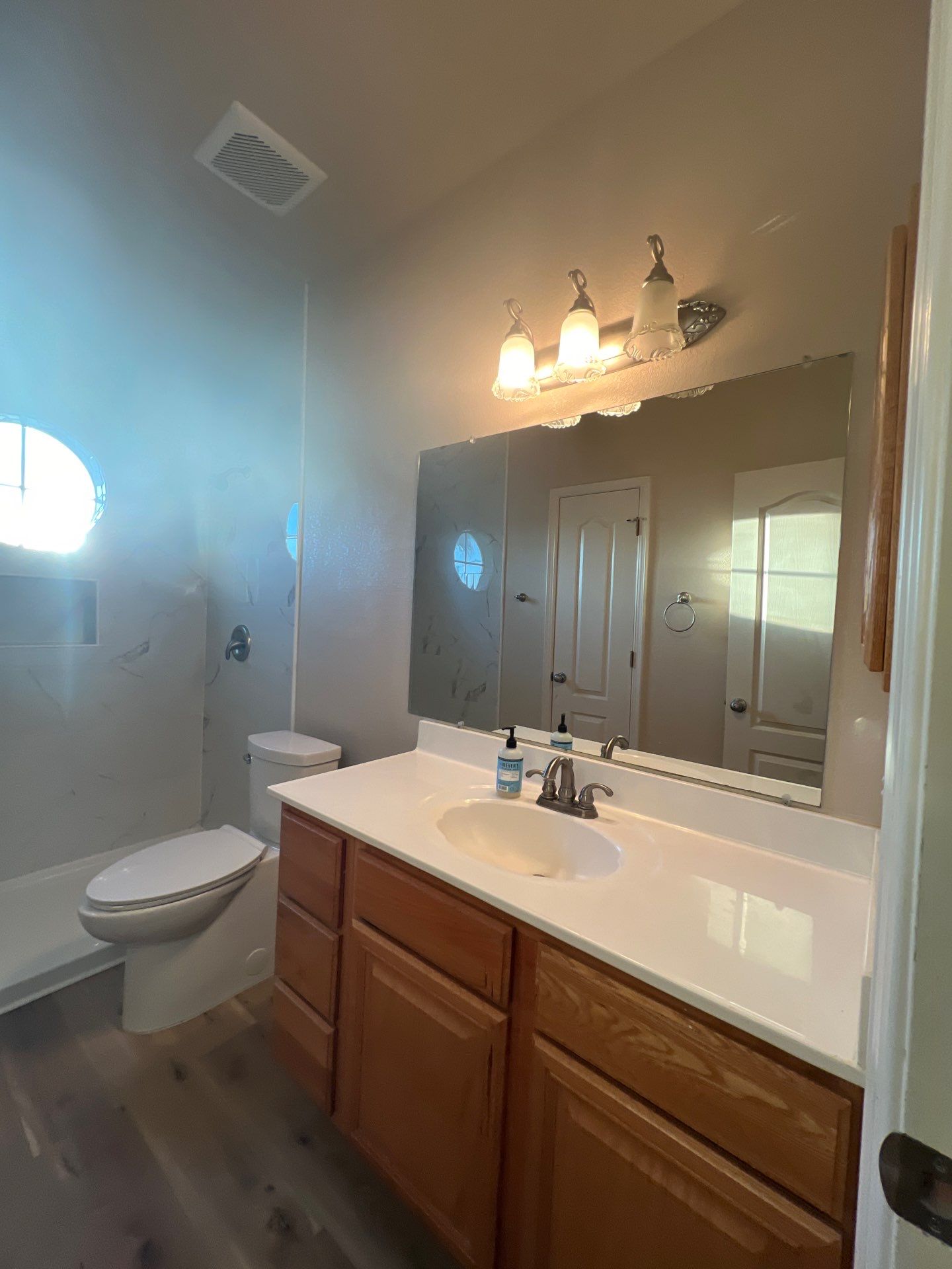 New closet and bathroom remodel by Castro Brothers Solutions