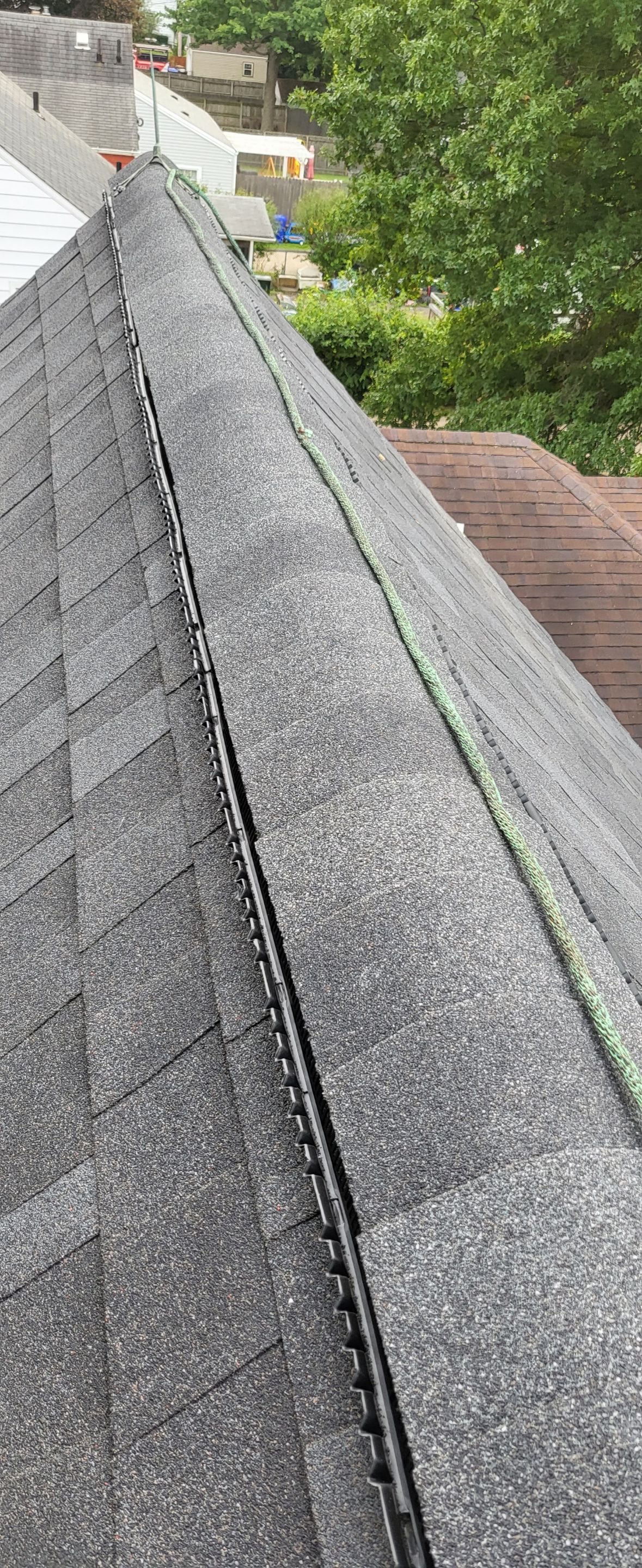 Atlas Pinnacle Pristine Scotchgard: Black Drip Edge: Black by Eagle Eye Roofing