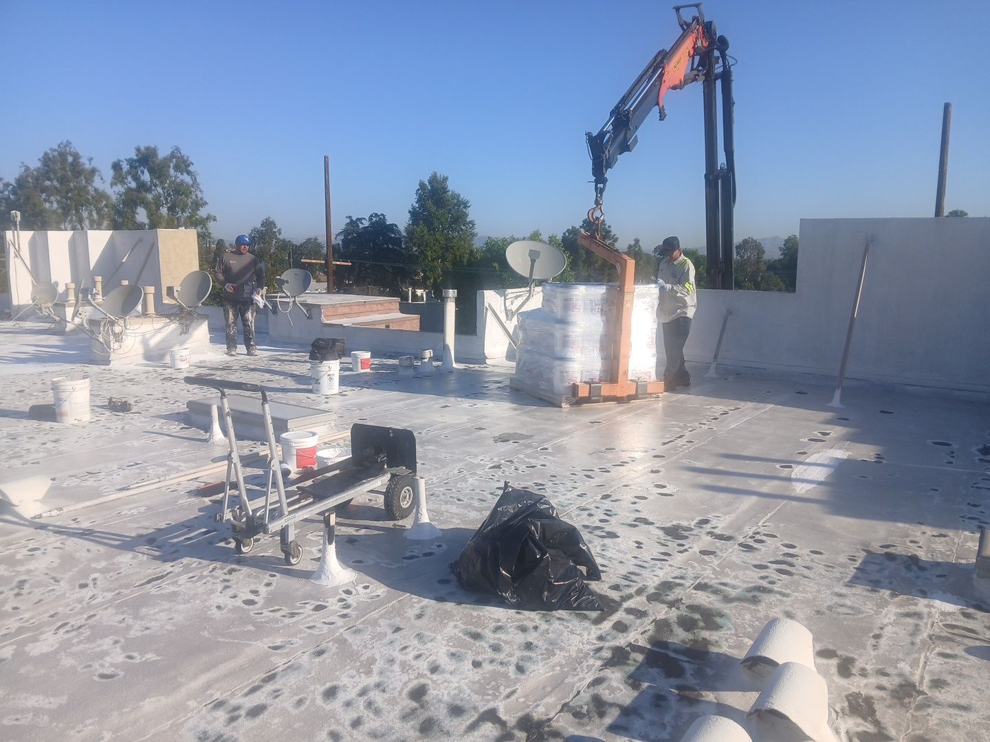Apartment Building in Sherman Oaks by Hull Brothers Roofing