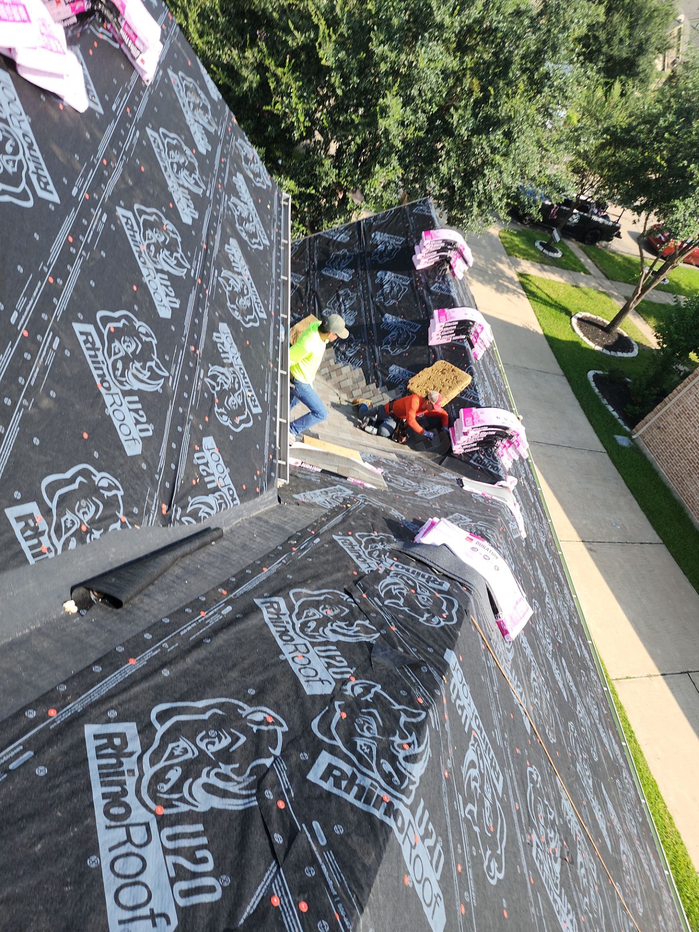 Residential Roofing Installation using Owen's Corning Duration (Lifetime) Shingles by Roof Repair Company