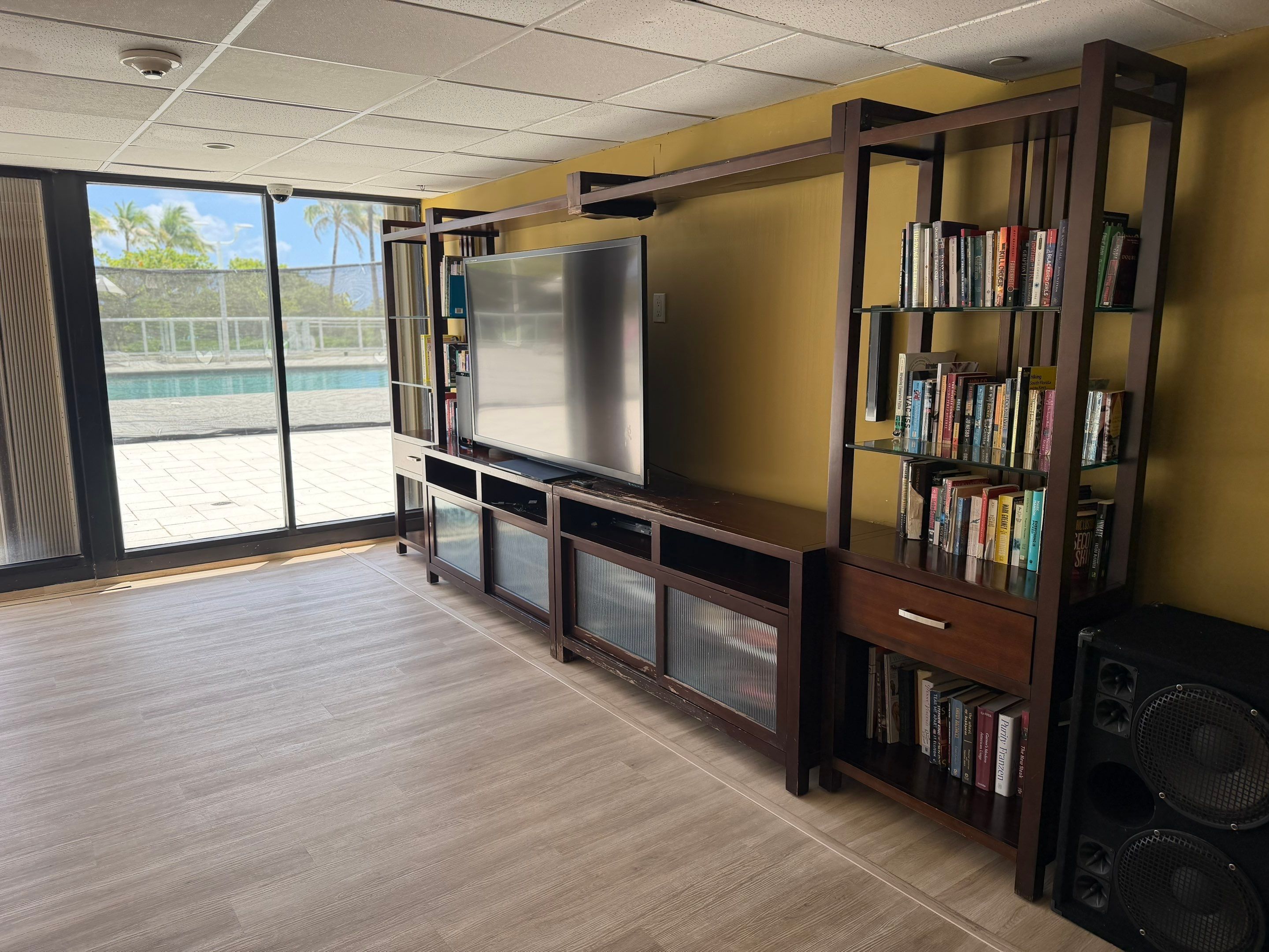 Marin Electrical Solutions, LLC featured photo.