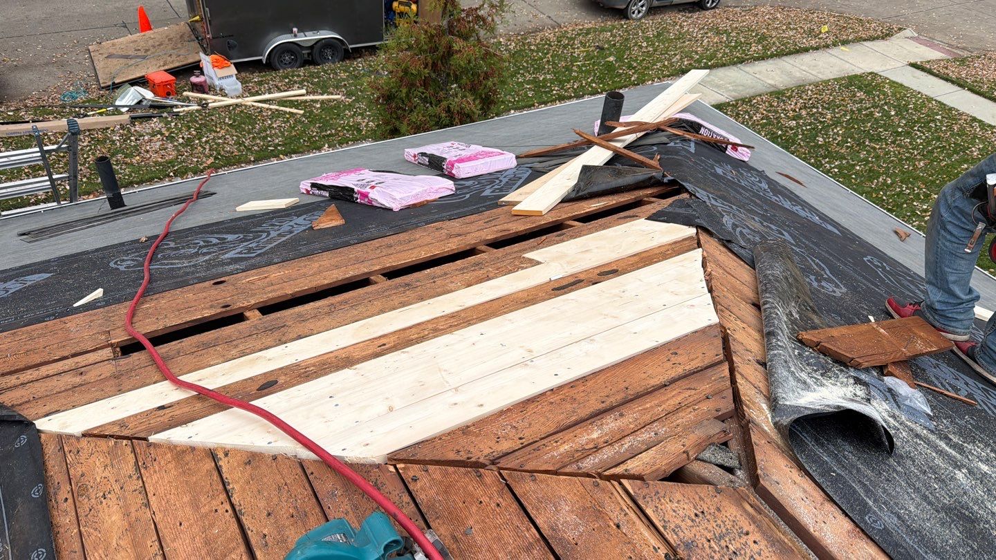 Roof Replacement using Owens Corning Onyx Black by 180 Contractors