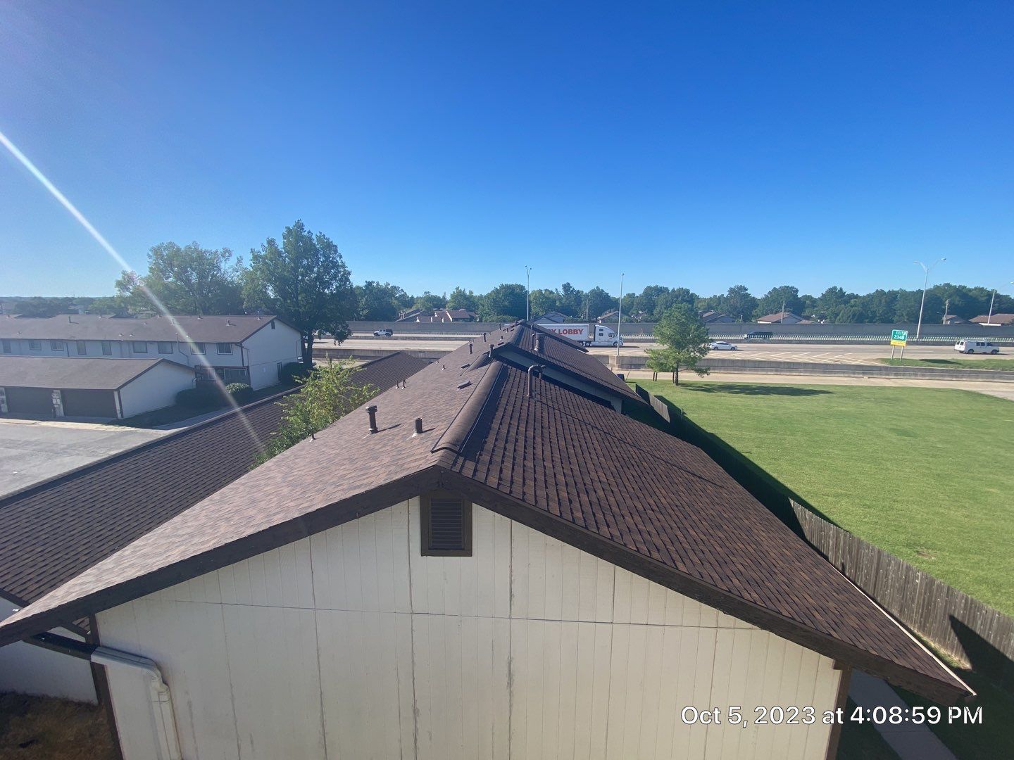 Shingle Project in Tulsa by Decor Roofing & Restoration