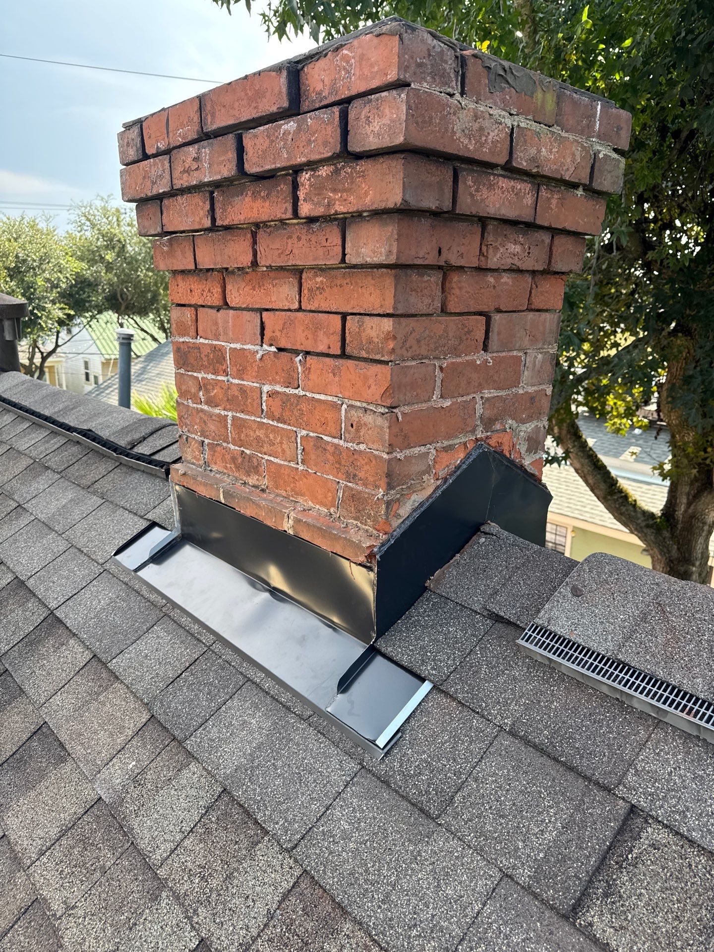Roof Repairs in New Orleans by HDS Contractors