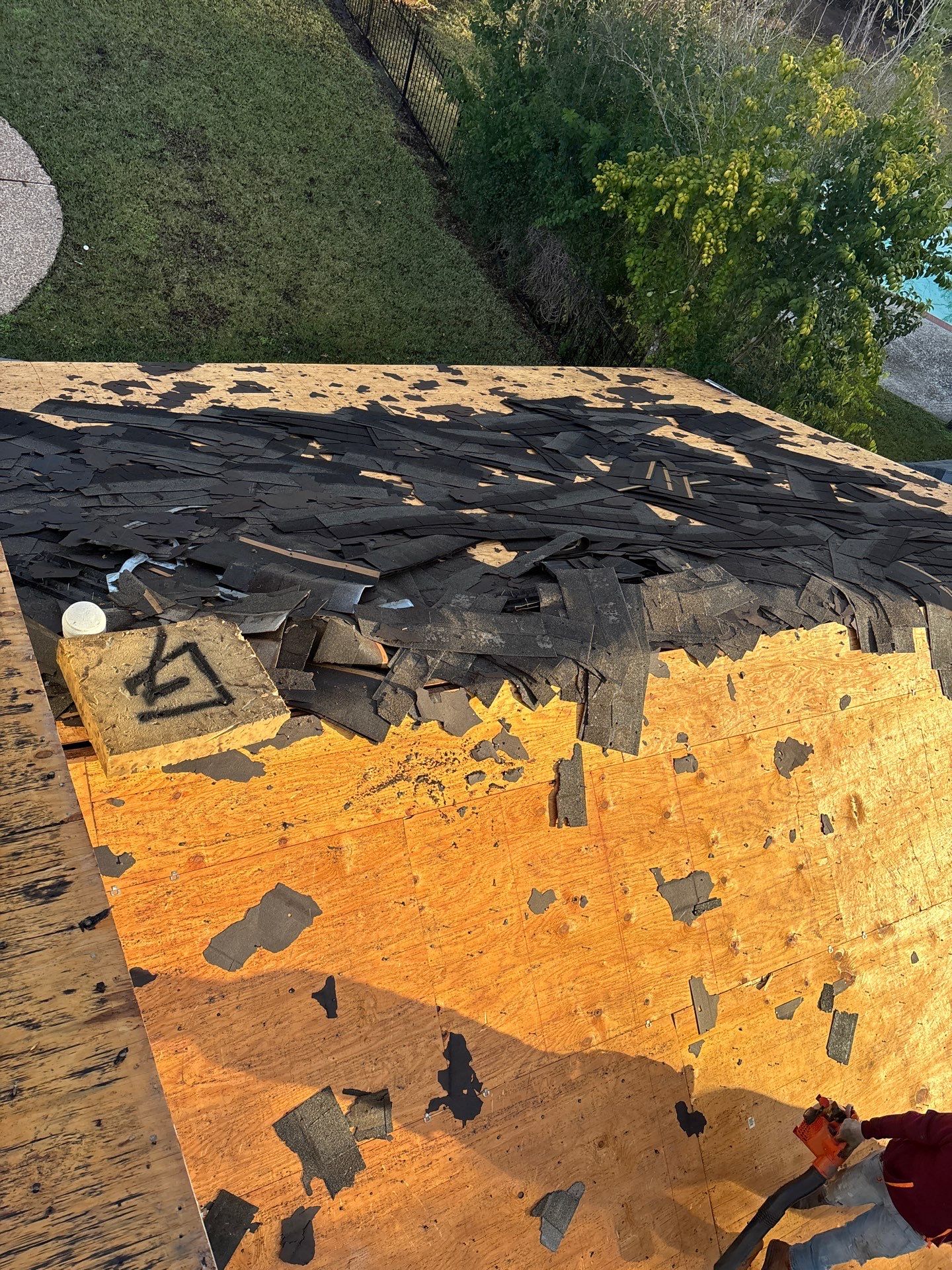 Roof Replacement Missouri City by Roof Repair Company