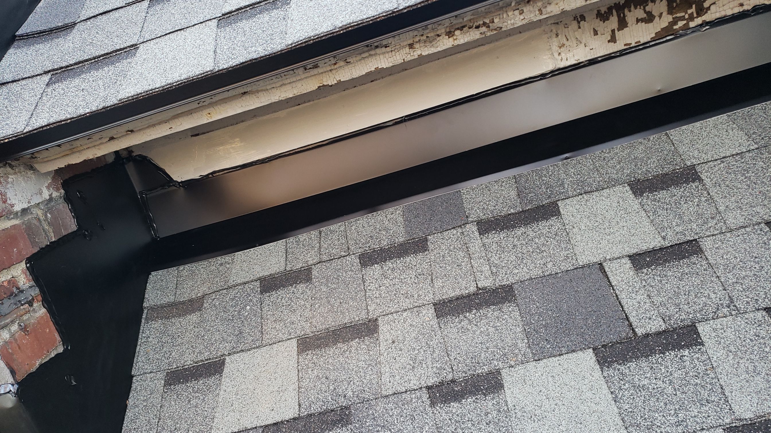 ATLAS PINNACLE COLOR: PRISTINE SCOTCHGARD HEARTHSTONE DRIP EDGE: BLACK by Eagle Eye Roofing