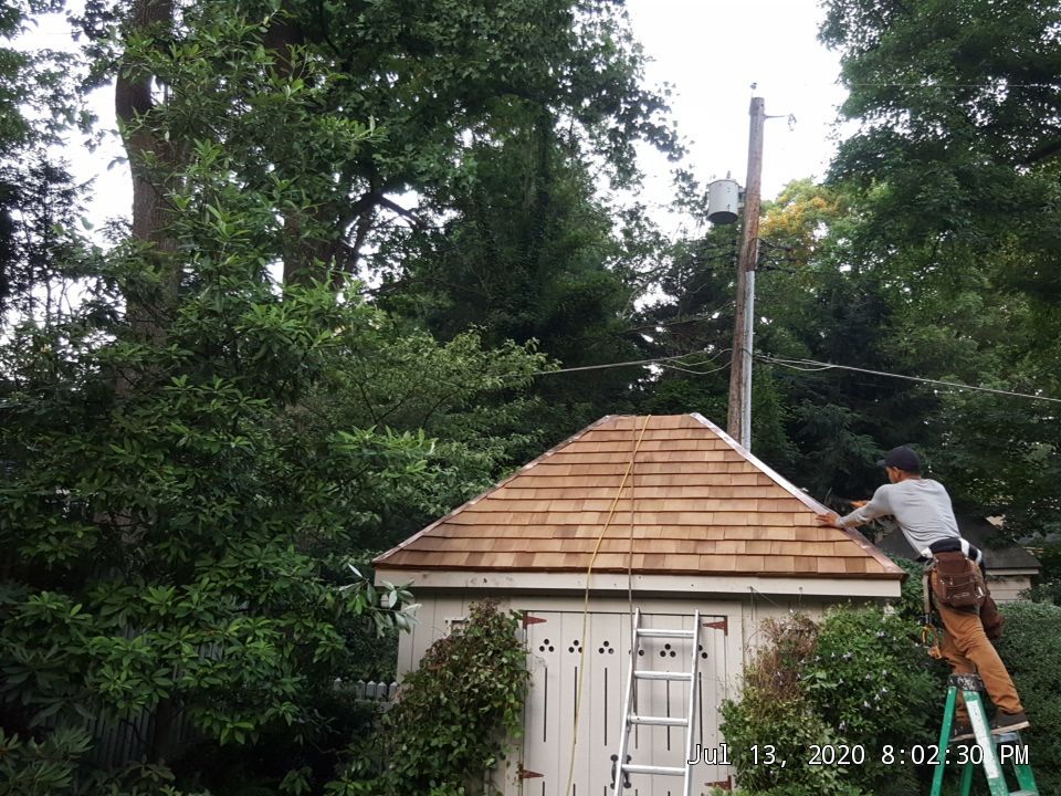 Cedar Roof in Ruxton using Cedar Roof by Roof Right Inc