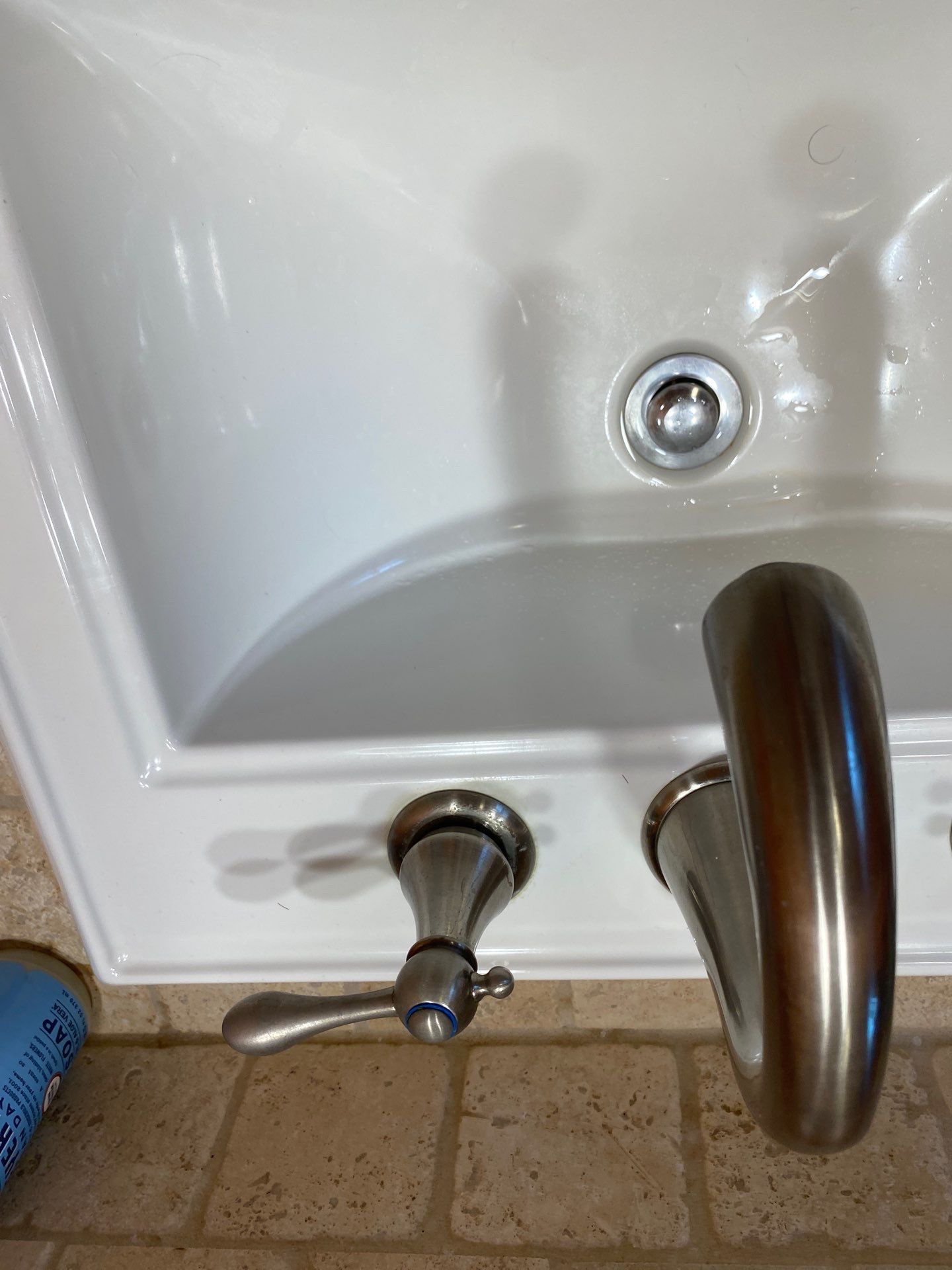 House cleaning in Lake Oswego by Cloud 9 Professional Cleaning Services