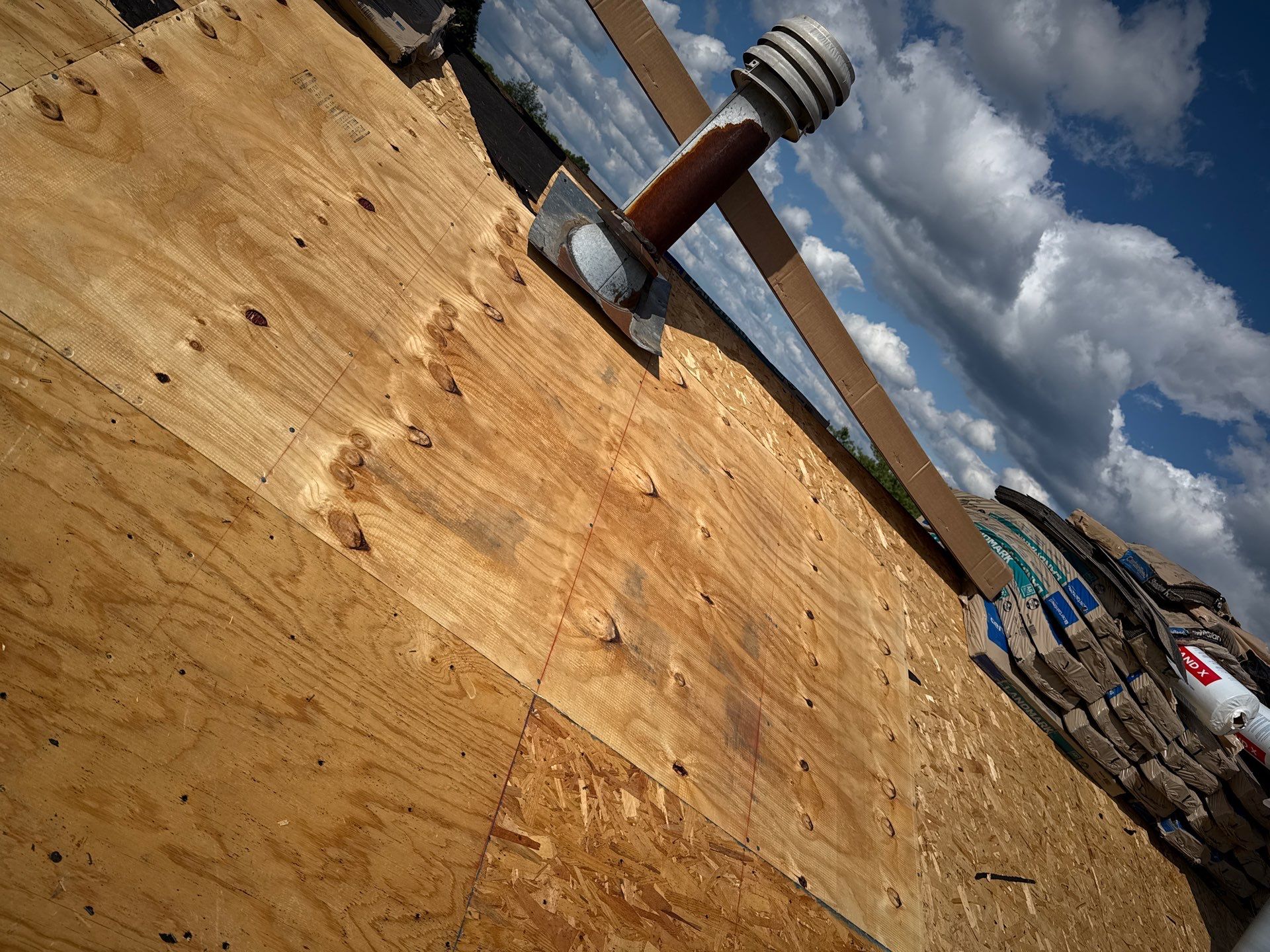 Fairfax: Residential Roof Replacement with CertainTeed Landmark Shingles in Sunrise Cedar by RM Banning, Inc.