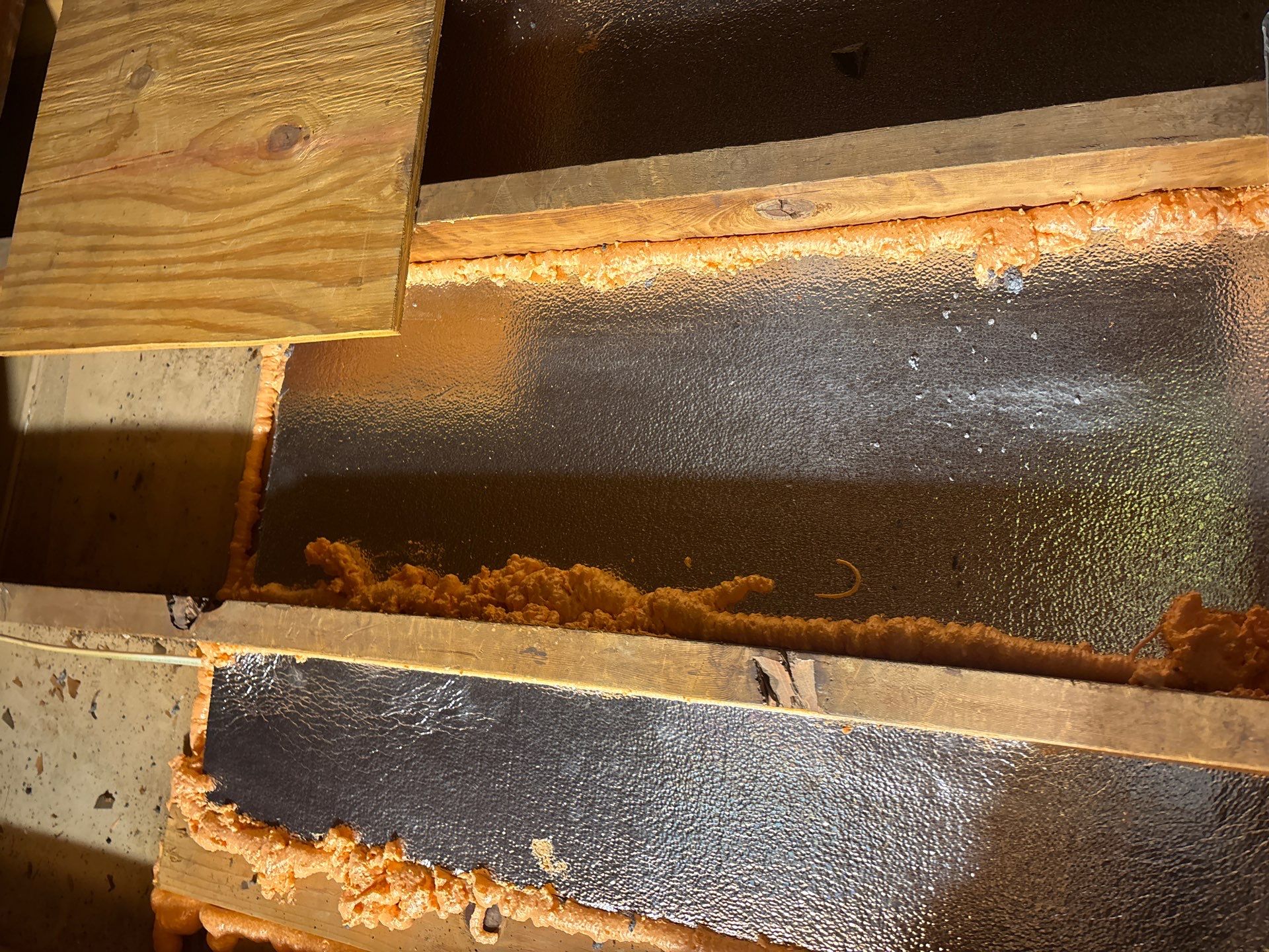 Hookstown, PA – Stopping Energy Loss at the Soffits by Home Environment Solutions