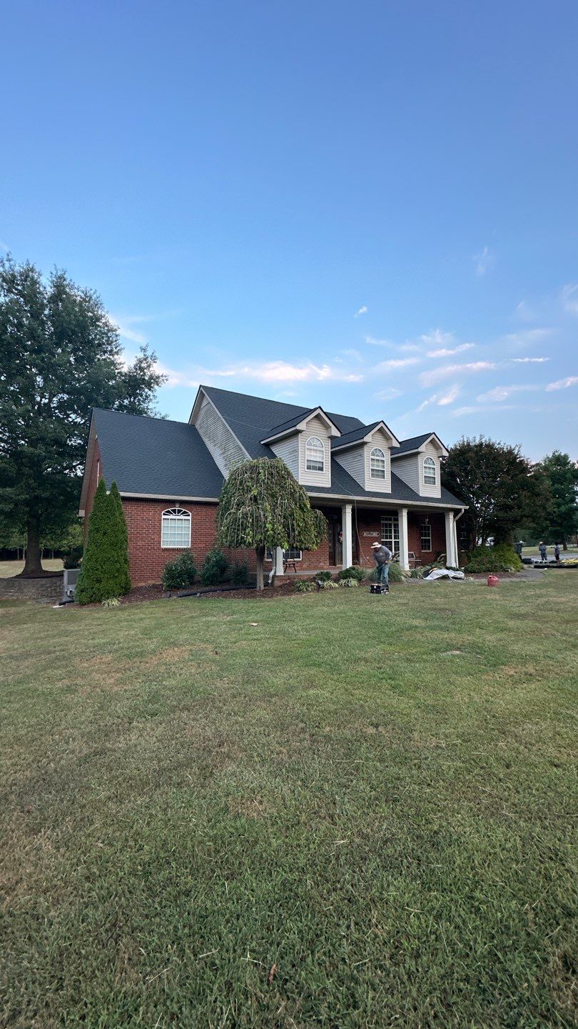 Residential Roofing Installation using GAF Timberline HDZ Charcoal by Undersun Roofing 