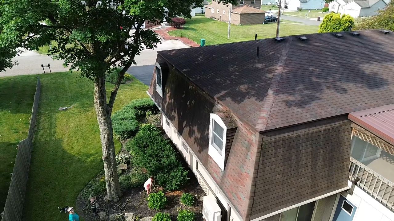 ATLAS PINNACLE COLOR: HEATHERBLEND by Eagle Eye Roofing