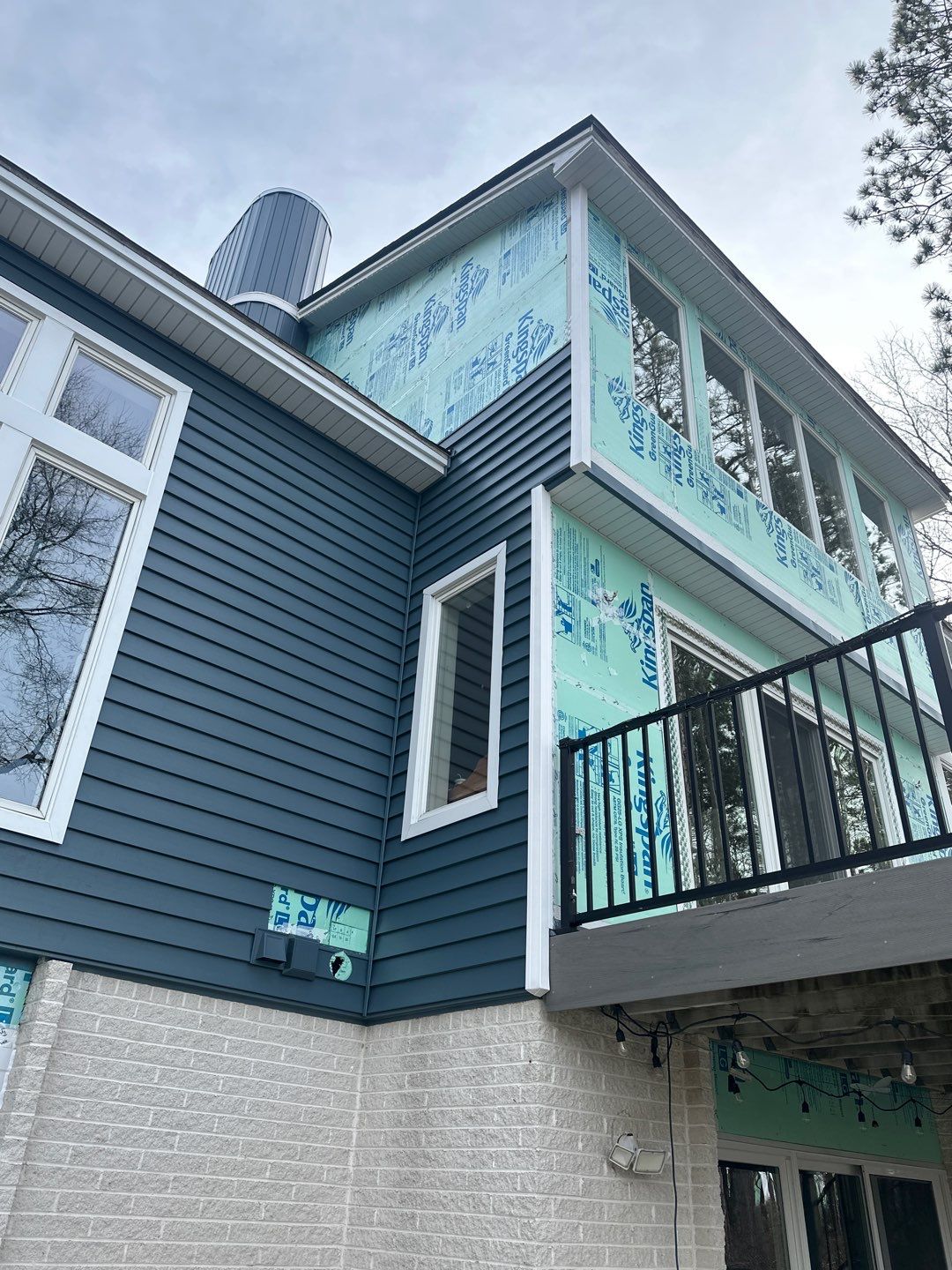 Siding Replacement using Certainteed Monogram D5 Pacific Blue by 180 Contractors
