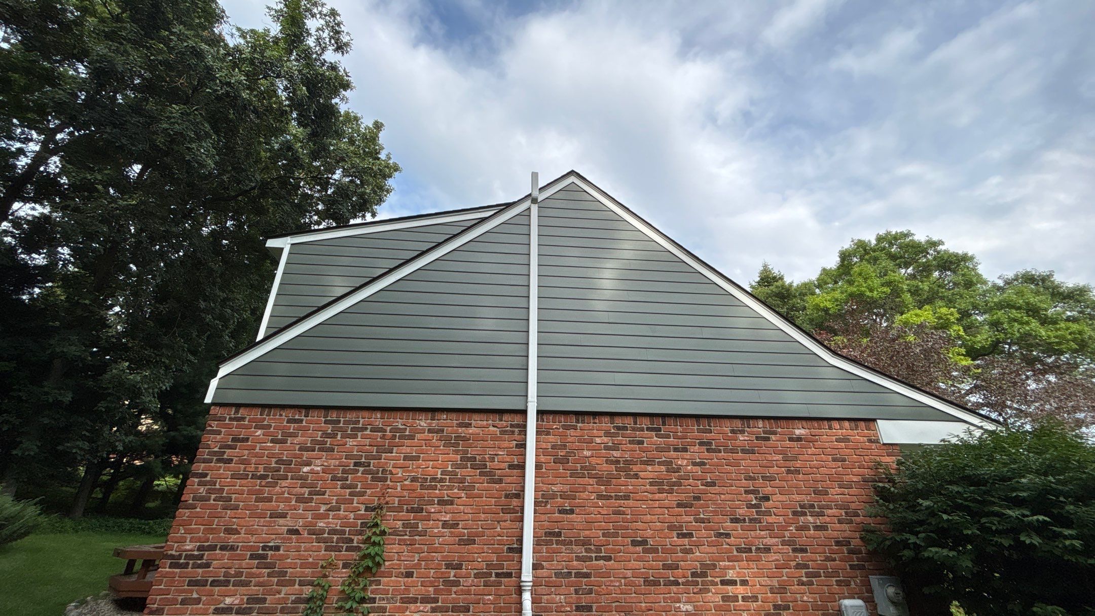 Siding Replacement using Alside Deep Moss by 180 Contractors