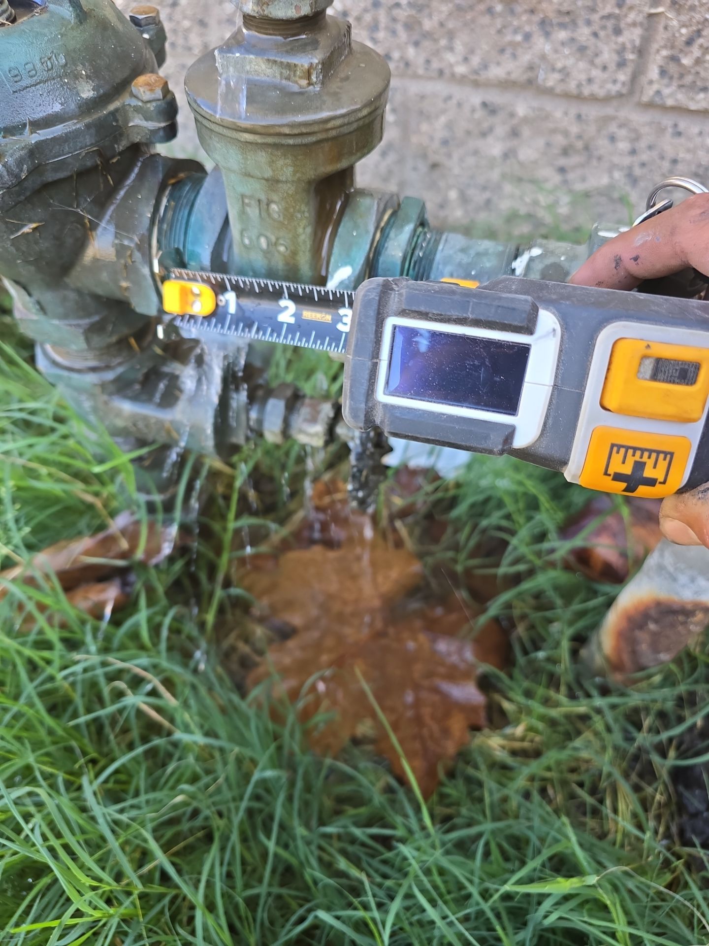 Outdoor Leaking Water Valve Repair by Us Plumbing