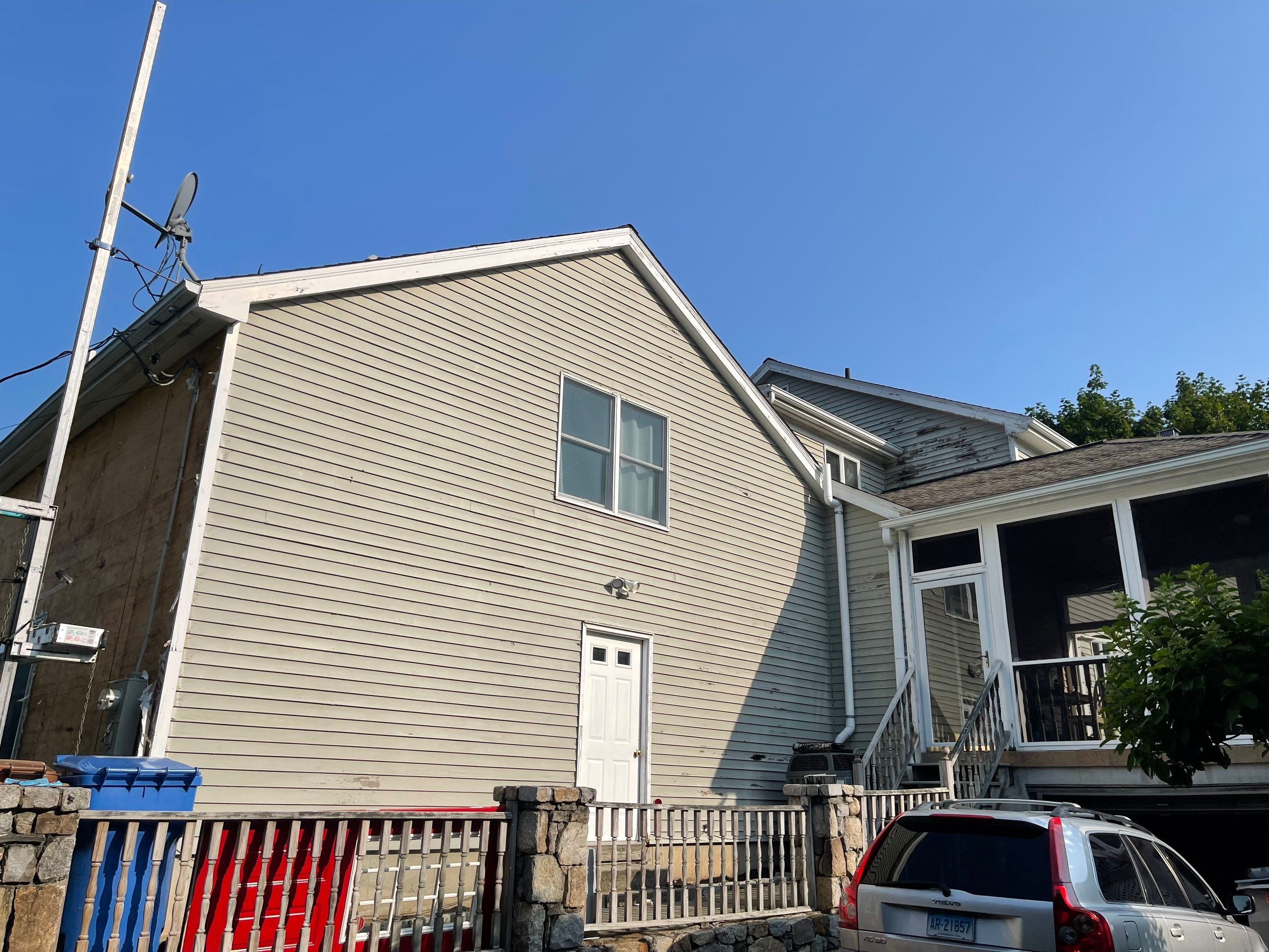 Siding Installation using Mainstreet Colonial & White gutters by A Plus Exterior